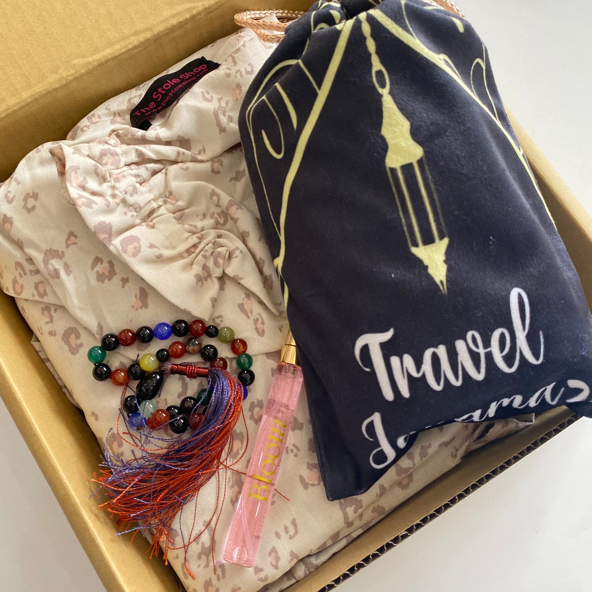 Umrah & Ziarat (Travel) Gift Box 1