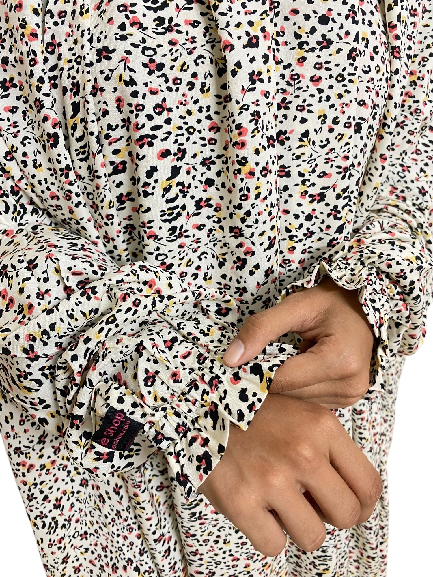 Premium Full Length Namaz Chadar With Sleeves (Imported Fabric)