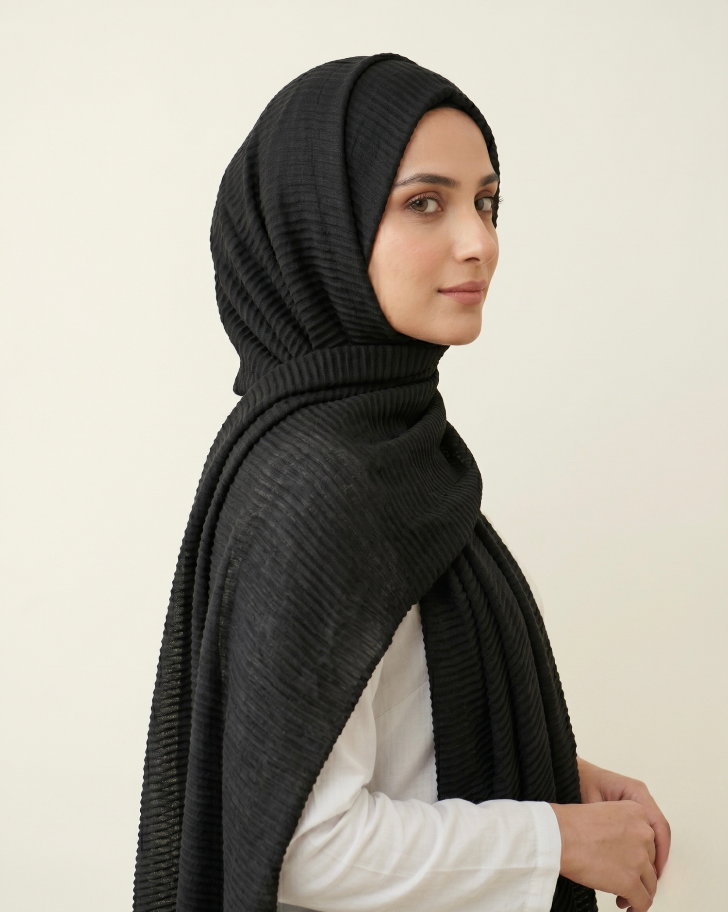 Ripple Pleated Hijab - Black