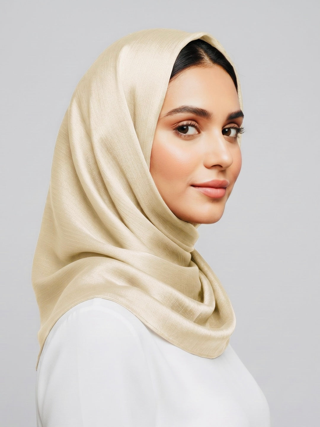 Metallics Gold Crinkle Silk Hijab – Cream
