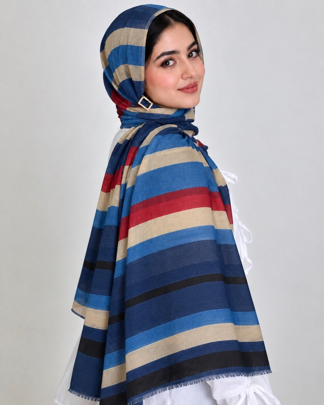 Meridian Printed Lawn Hijab - Navy Blue