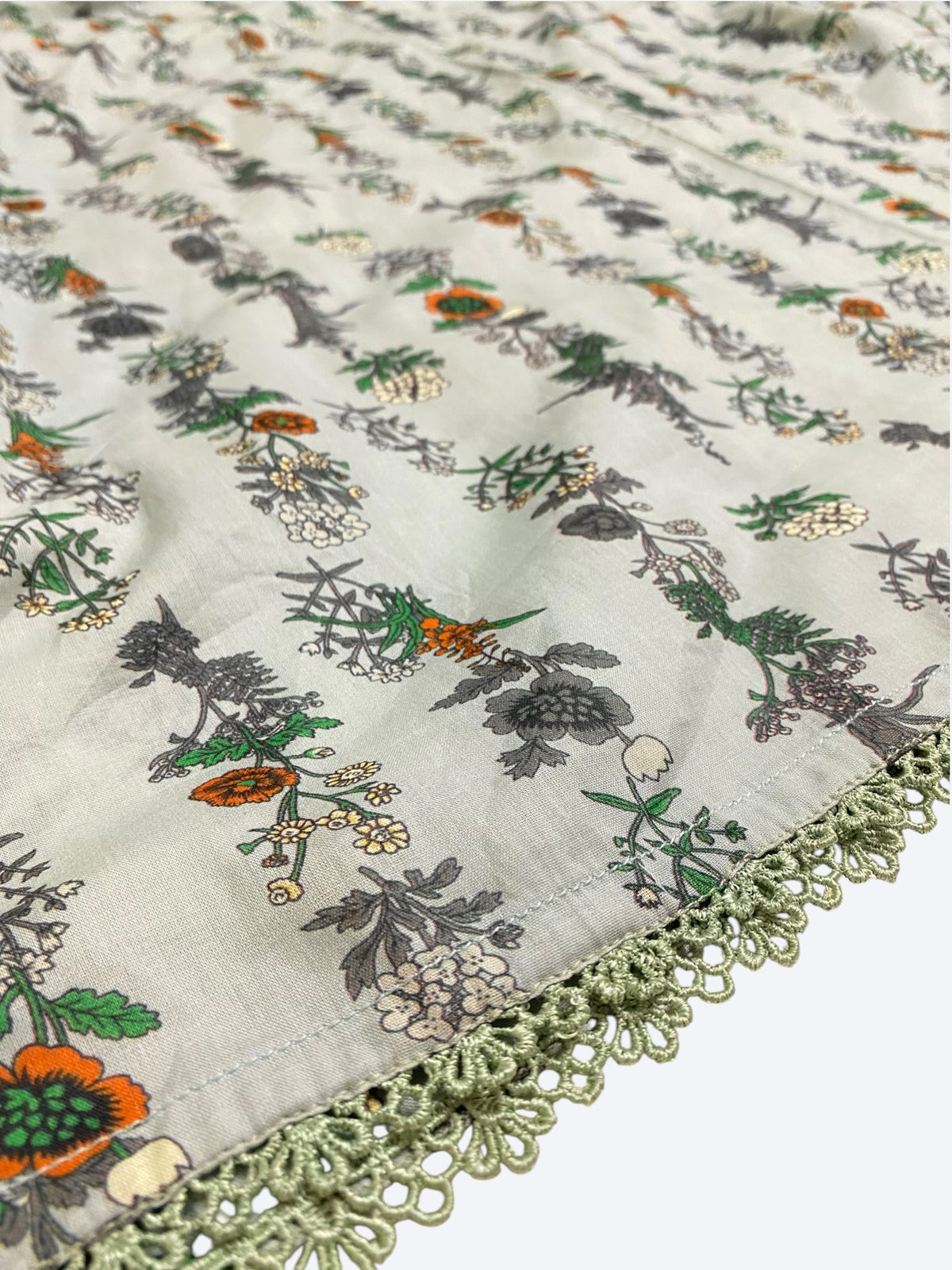Premium Flat Namaz Dupatta (Imported Fabric)