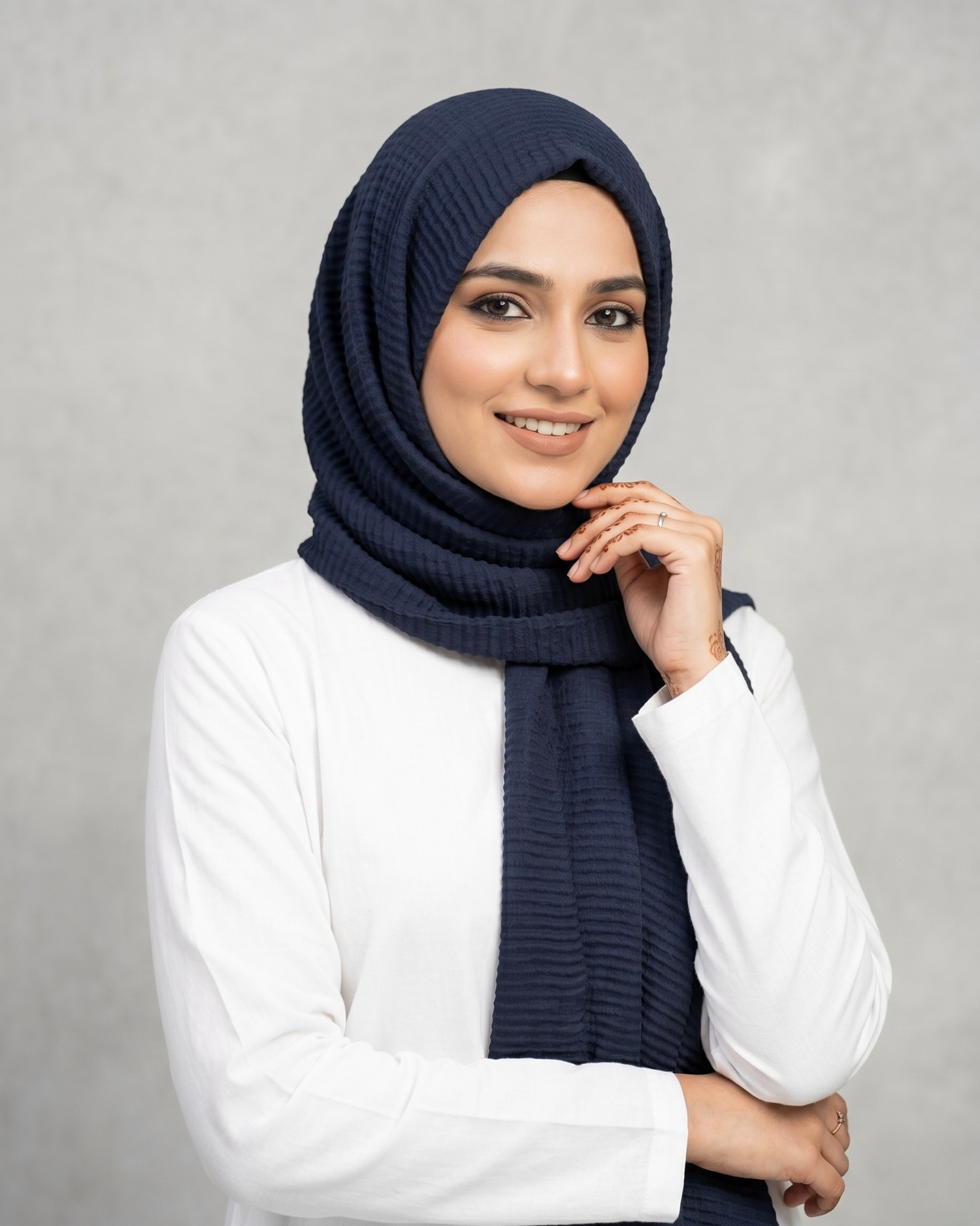 Ripple Pleated Hijab - Navy Blue