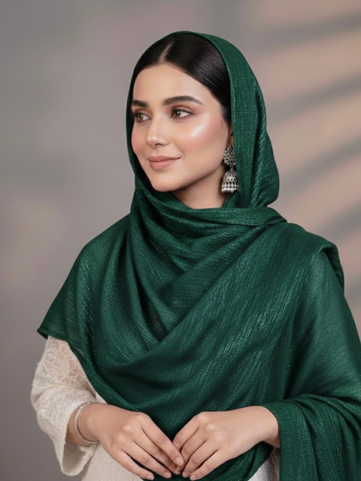 Gleamz Crinkle Silk Hijab – Emerald