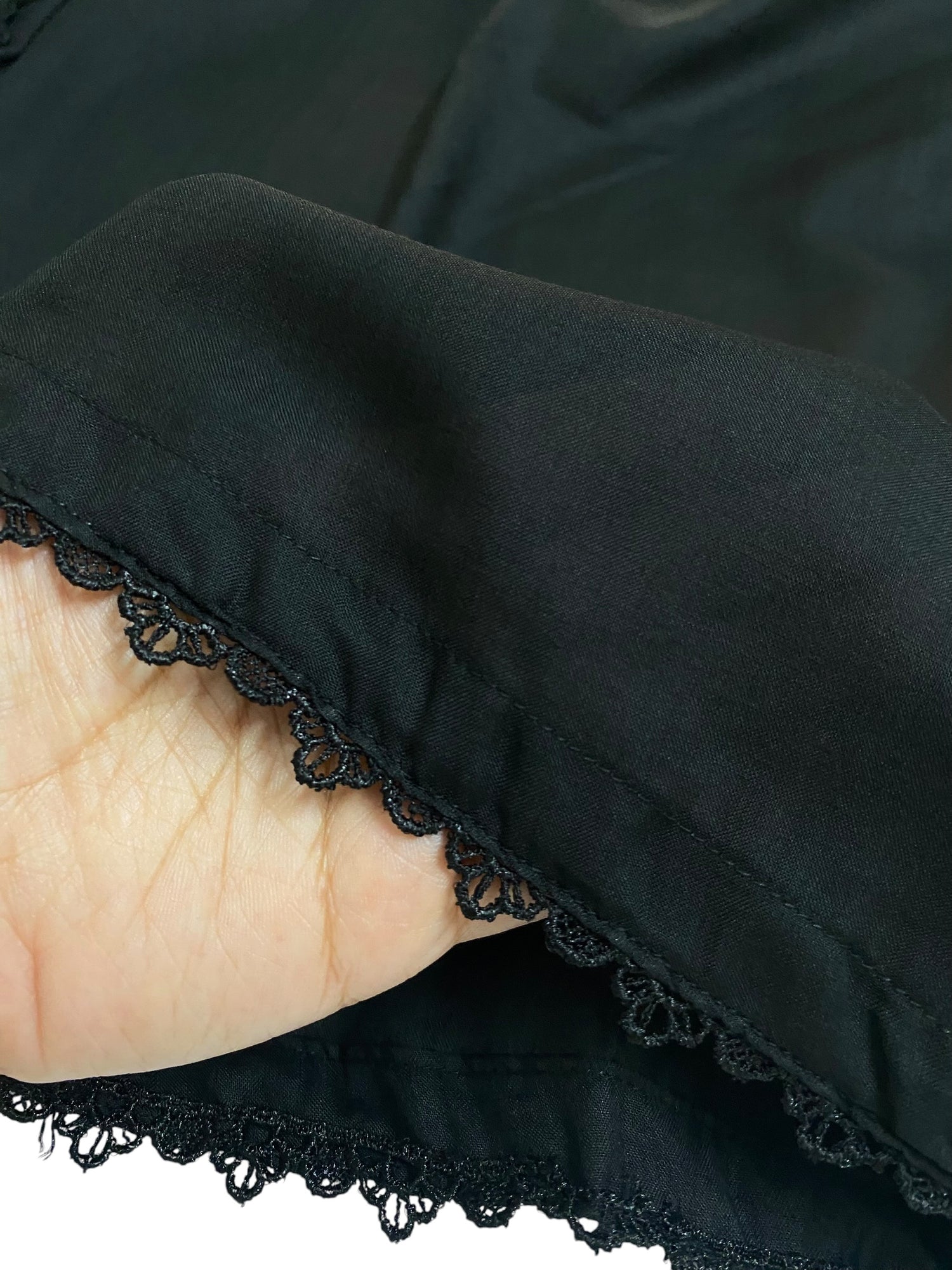 Premium Flat Plain Black Dupatta 12 (Imported Fabric)