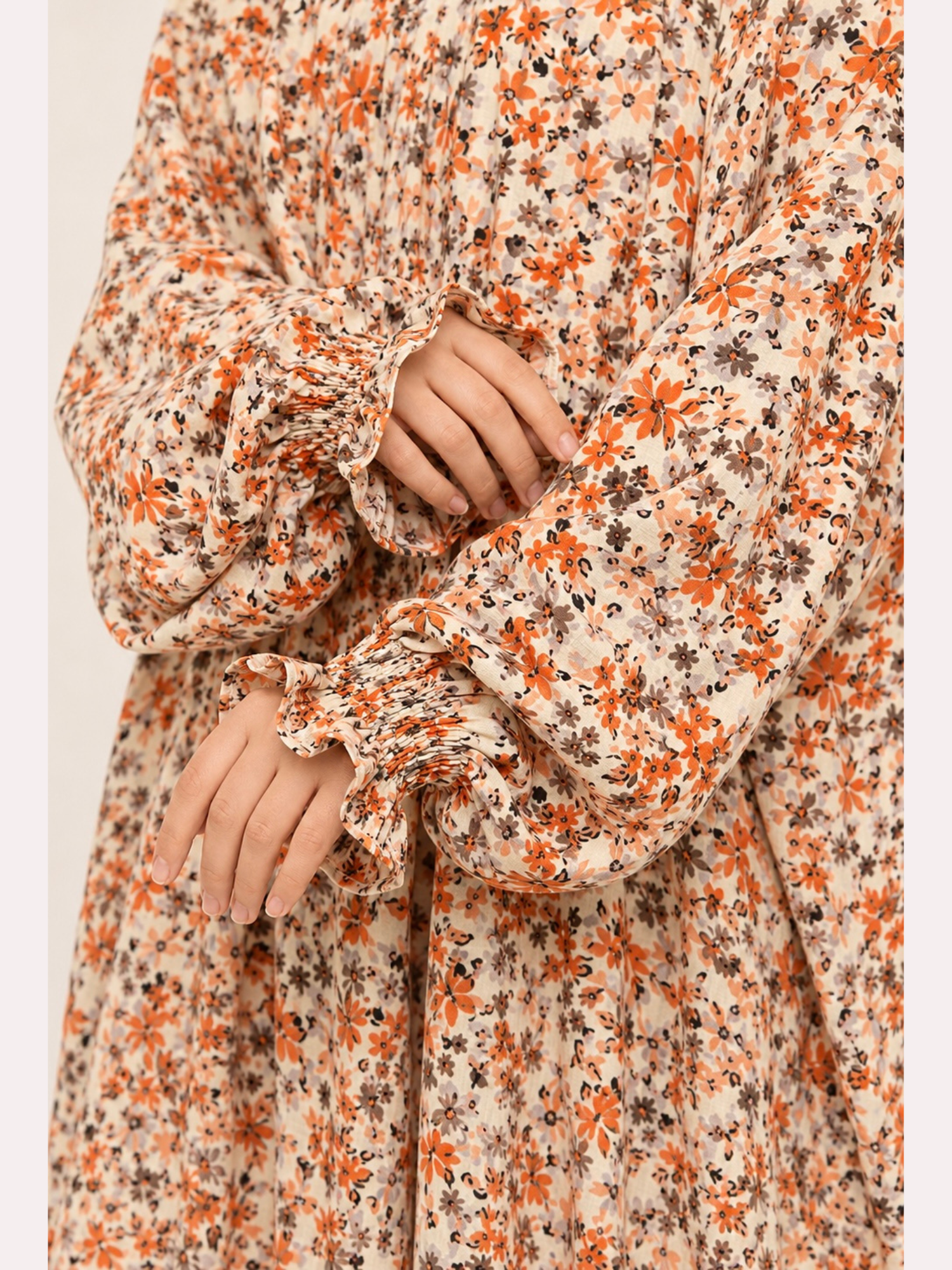 Premium Full Length Namaz Chadar With Sleeves (Imported Fabric)