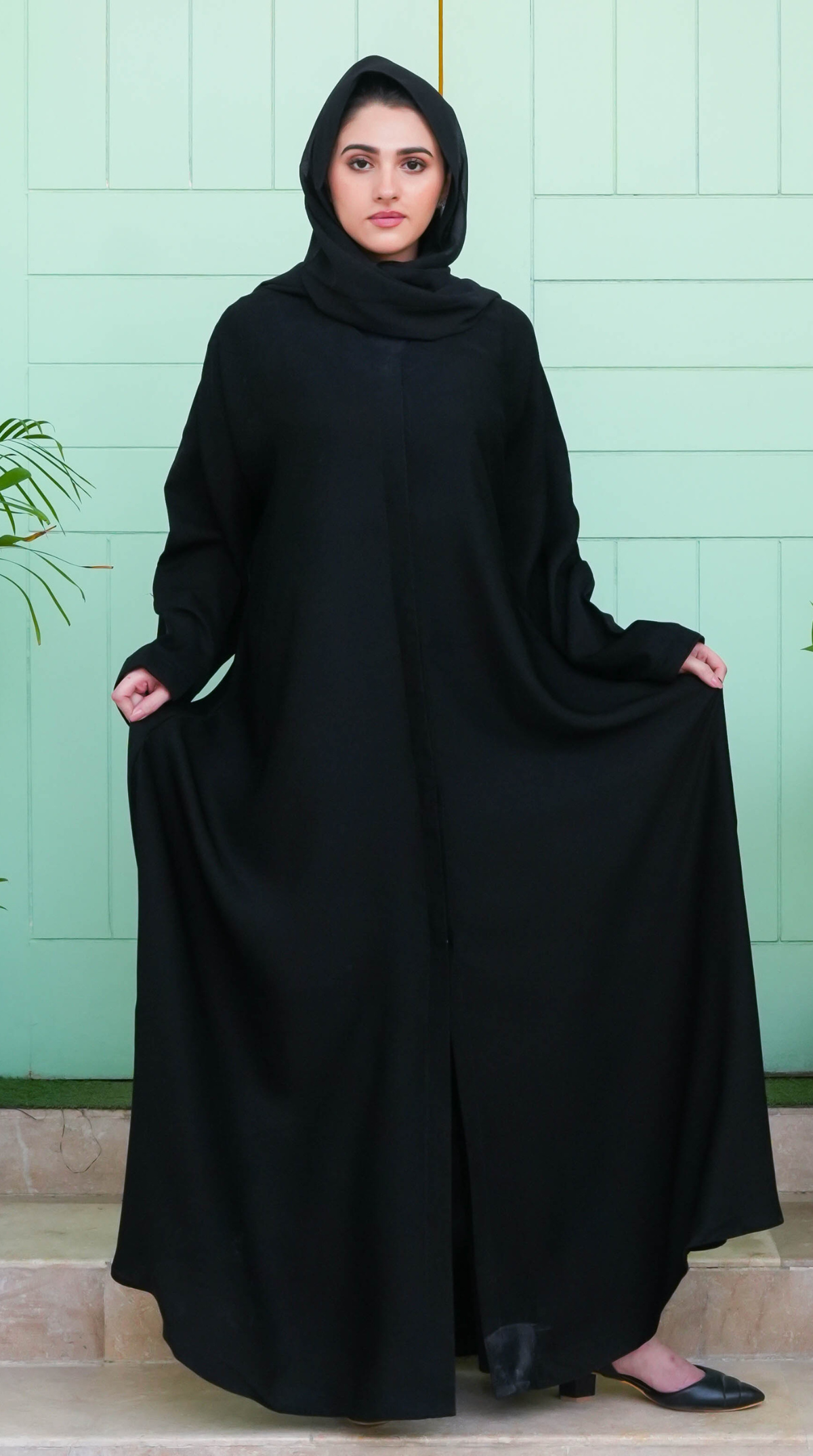 Mirage Maxi Abaya (Front Open) - Black