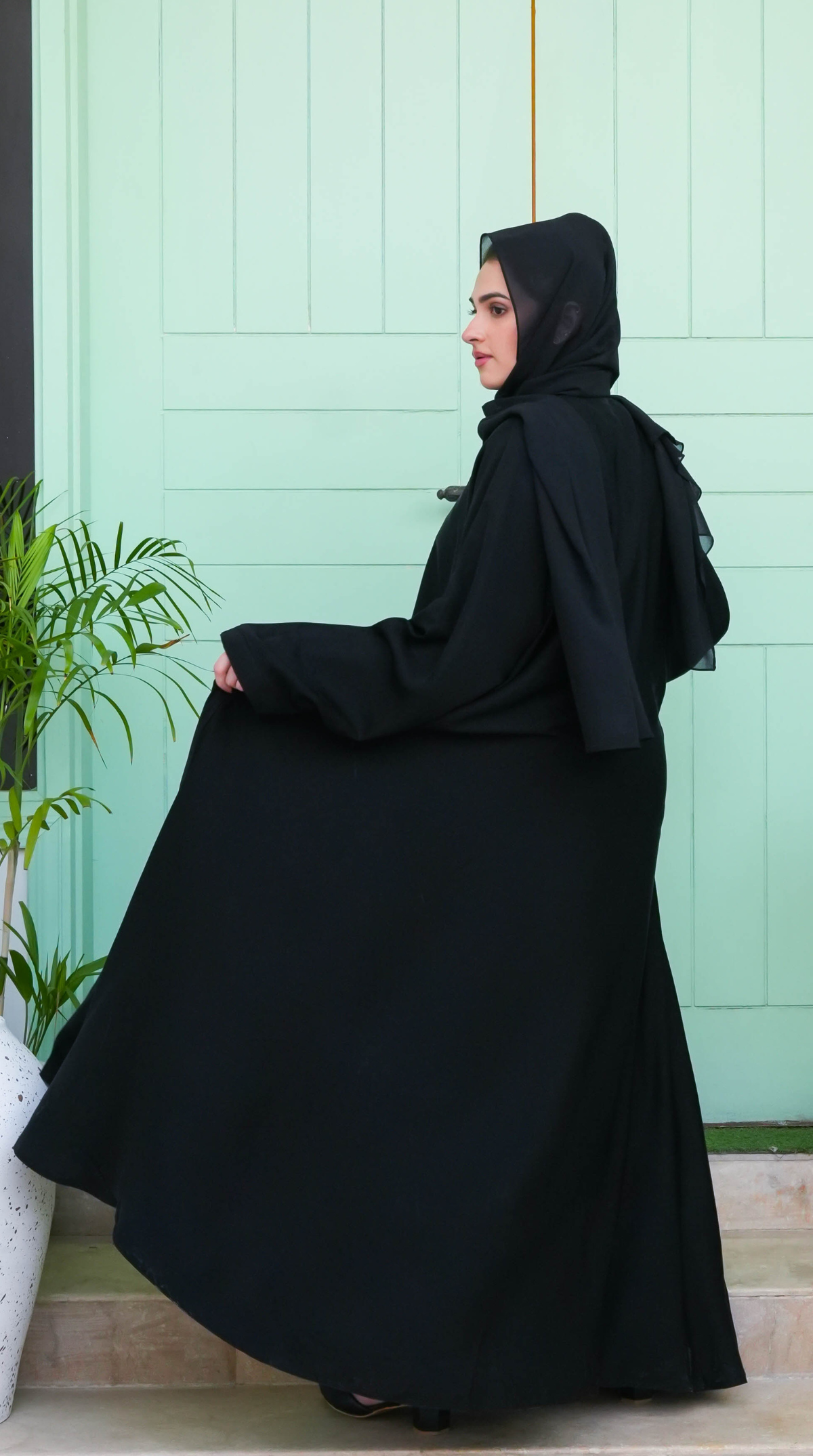 Mirage Maxi Abaya (Front Open) - Black
