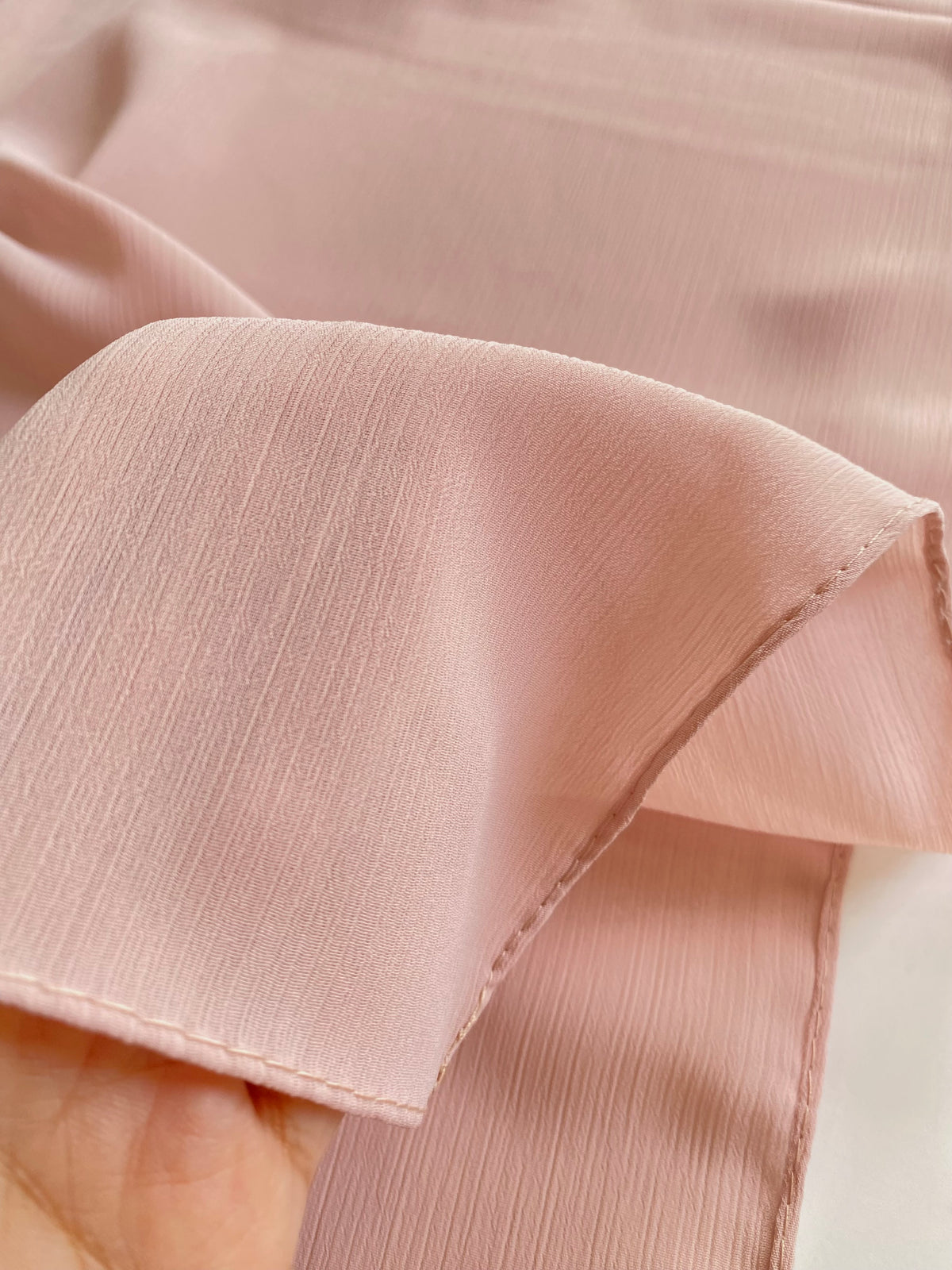 Wisp Crinkle Chiffon Hijabs – Blush