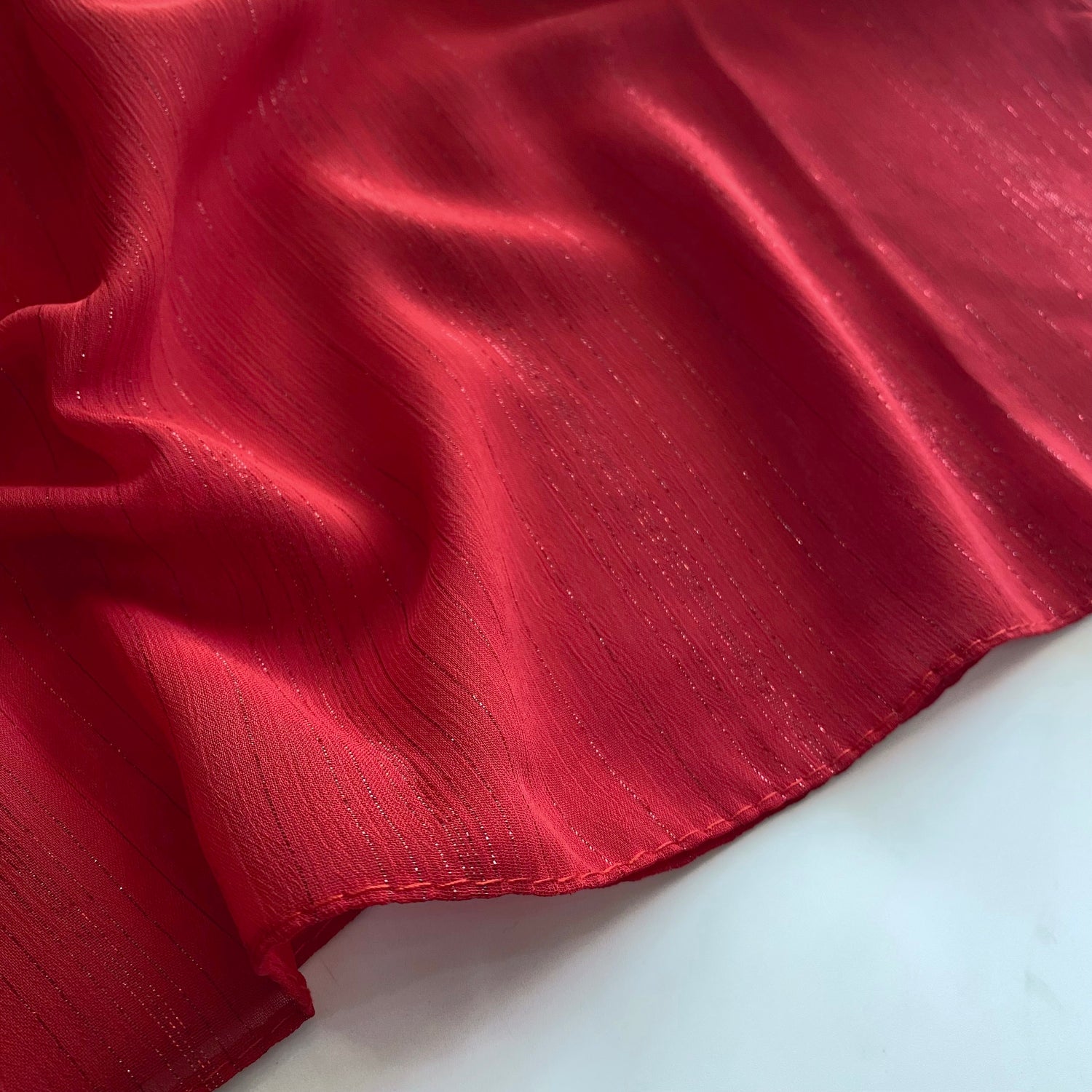 Glossy Streaks Chiffon Hijabs – Red