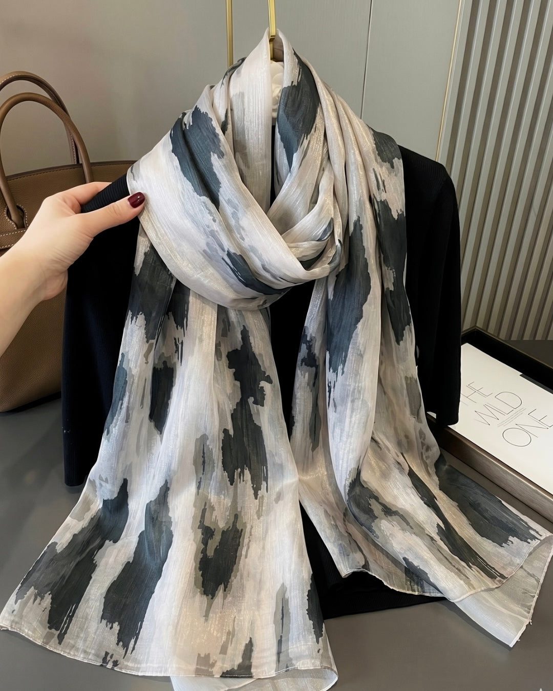 Maya - Organza Luxury (Black)