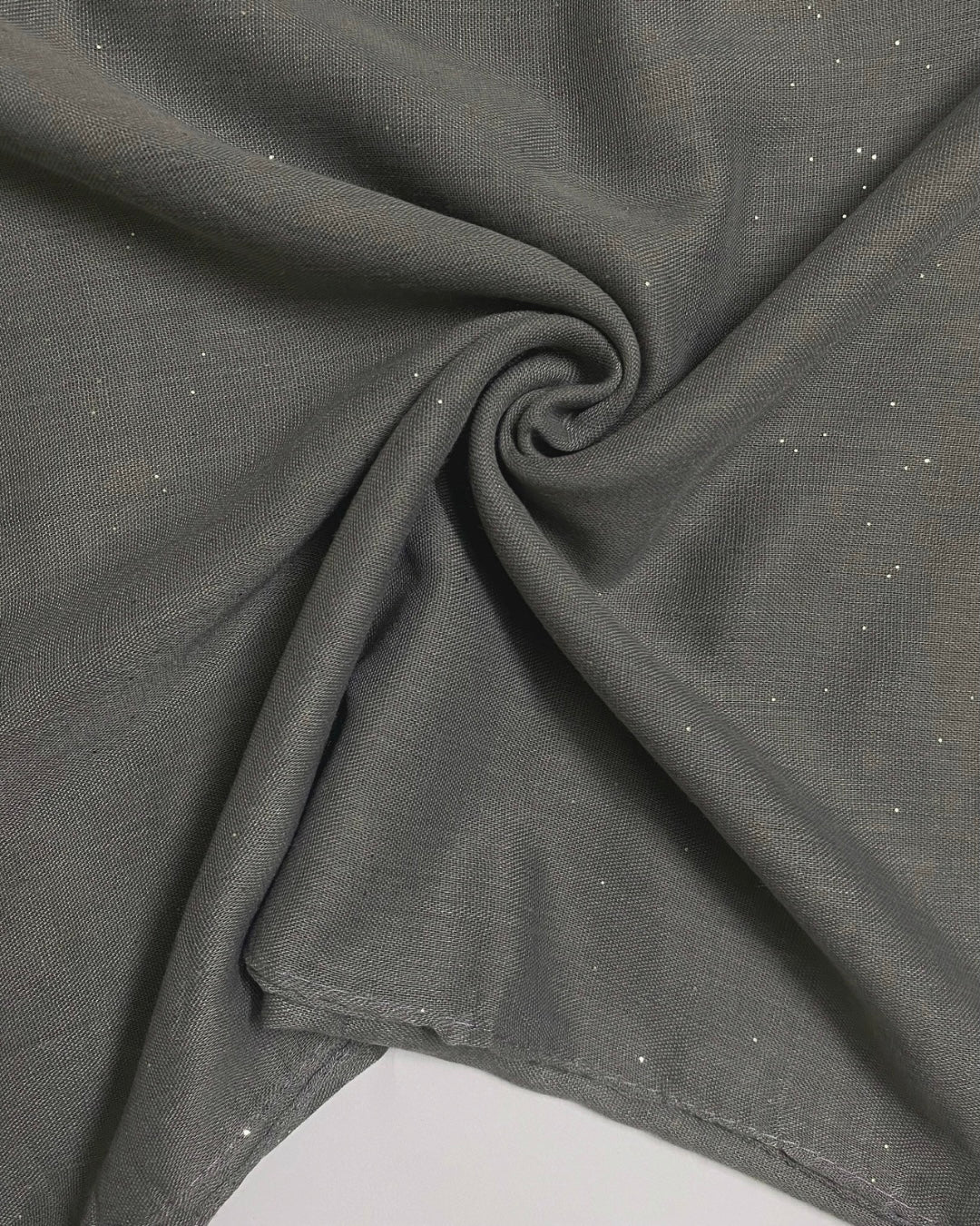 Glitter Lawn - Shark Grey