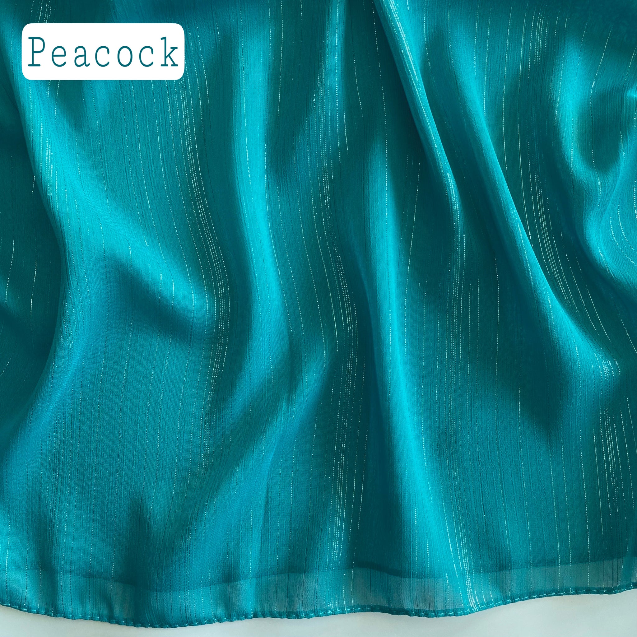 Glossy Streaks – Peacock