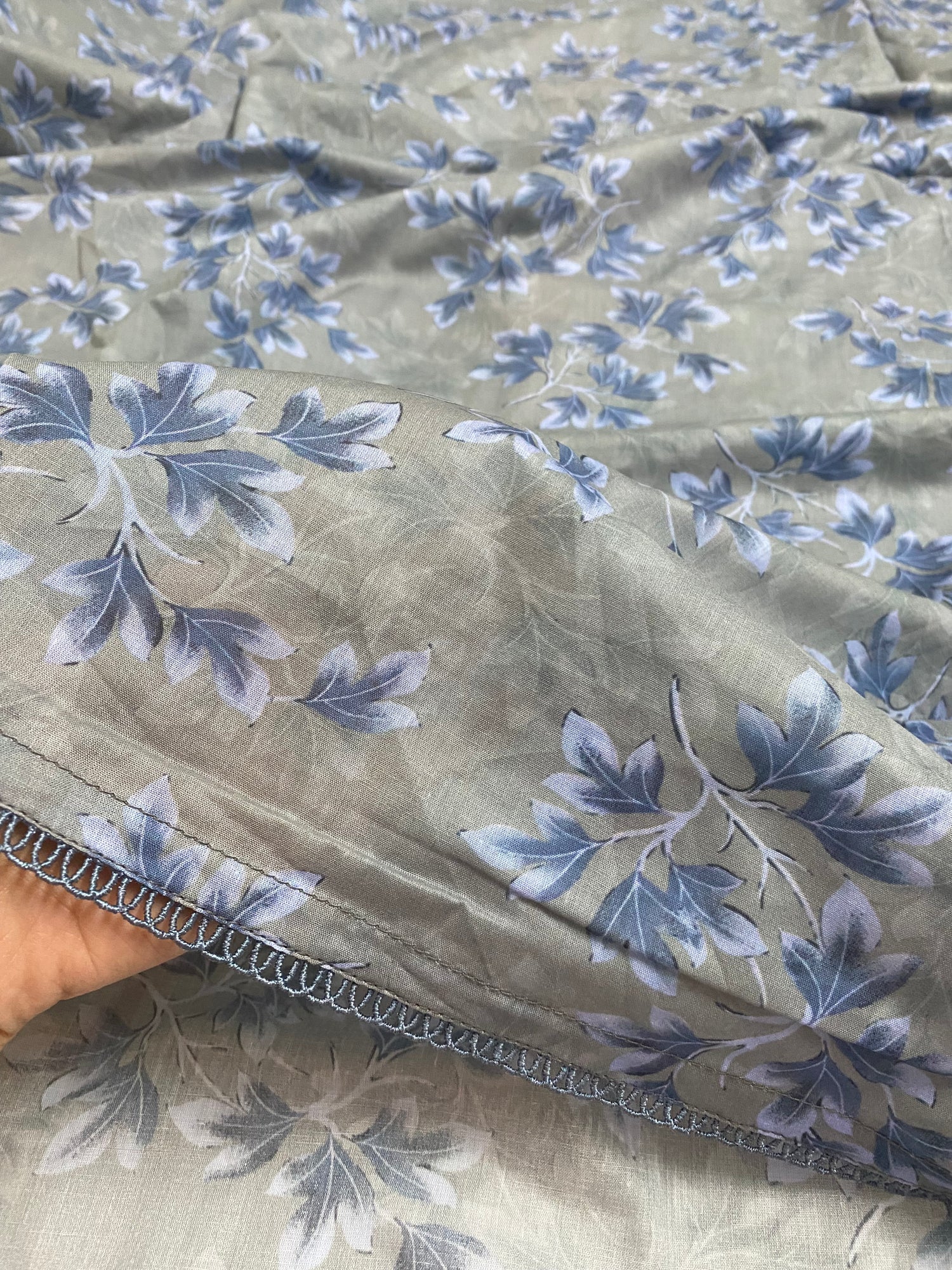 Premium Flat Namaz Dupatta (Imported Fabric)