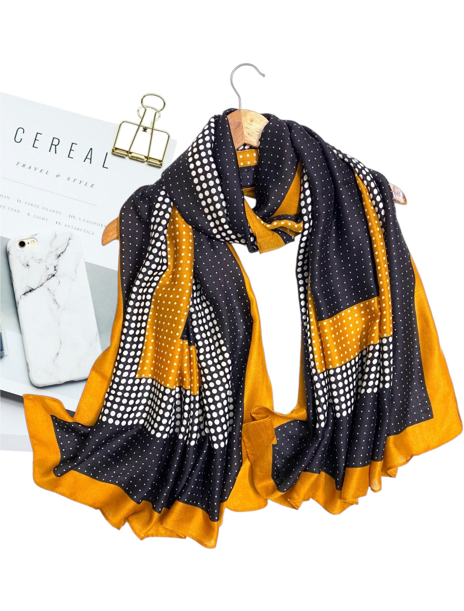 Dotrix Fall Prints - Black