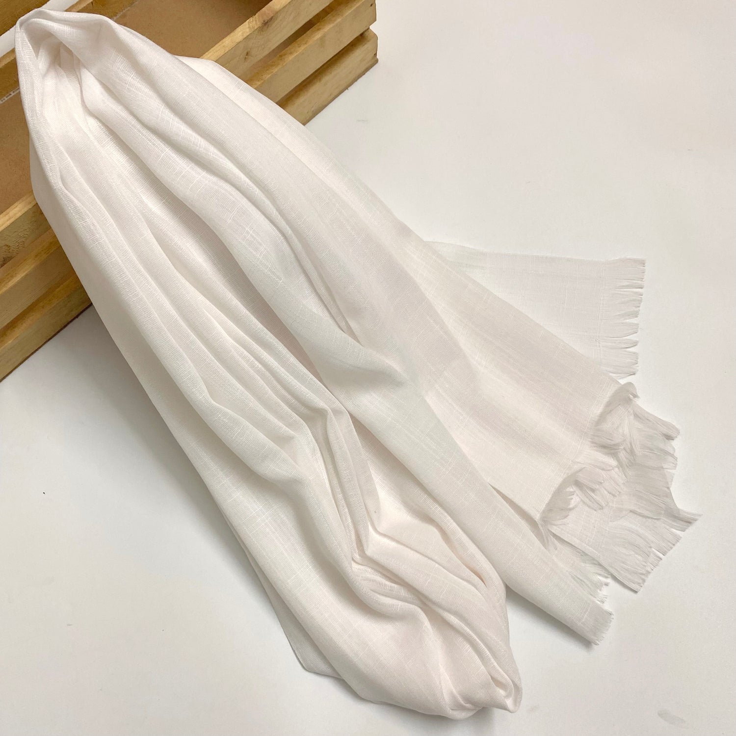 Premium Turkish – Slub Textured (Regular Width) – Pearl White