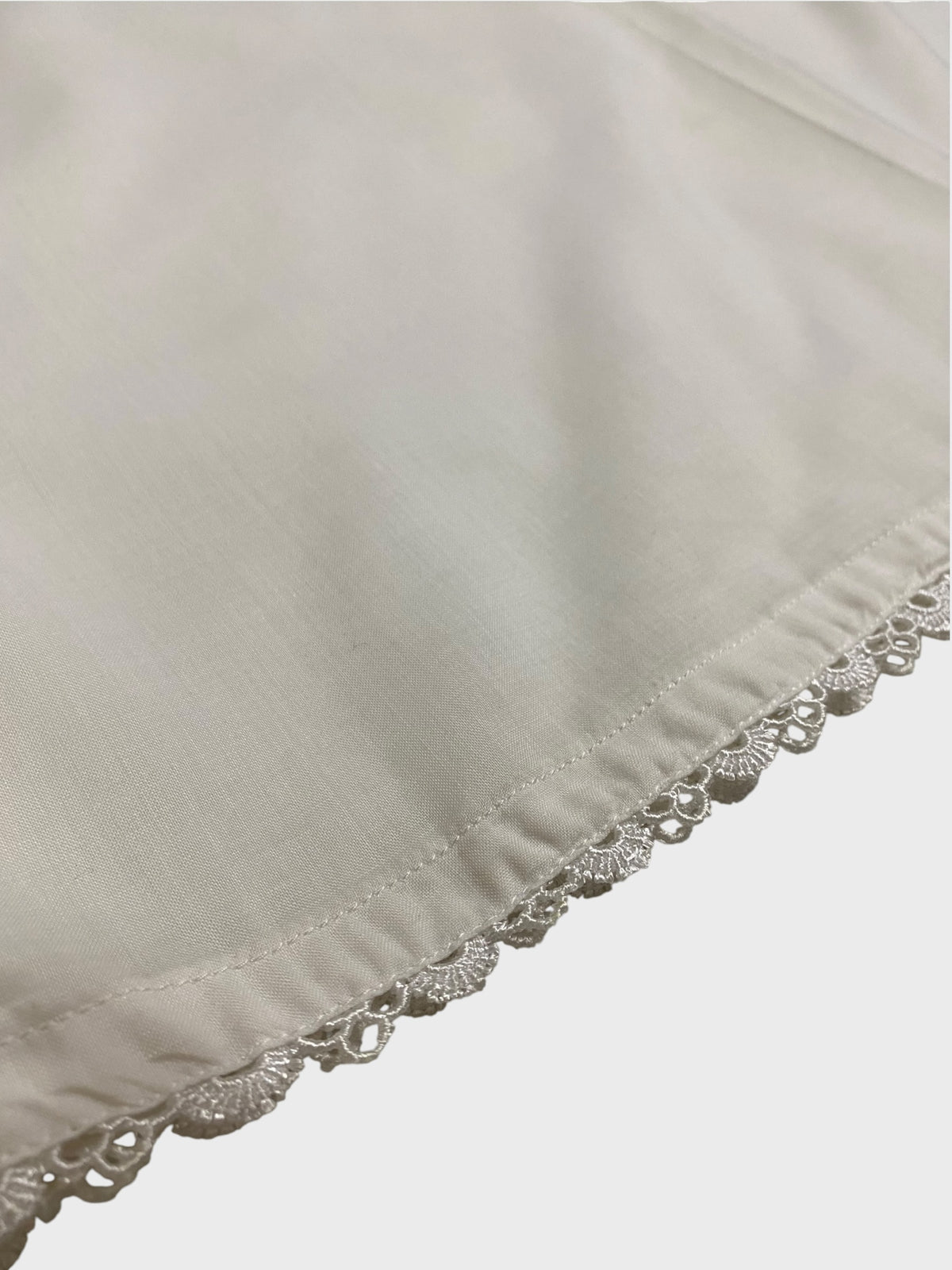 Premium Flat Plain Dupatta (Imported Fabric) - Cream White