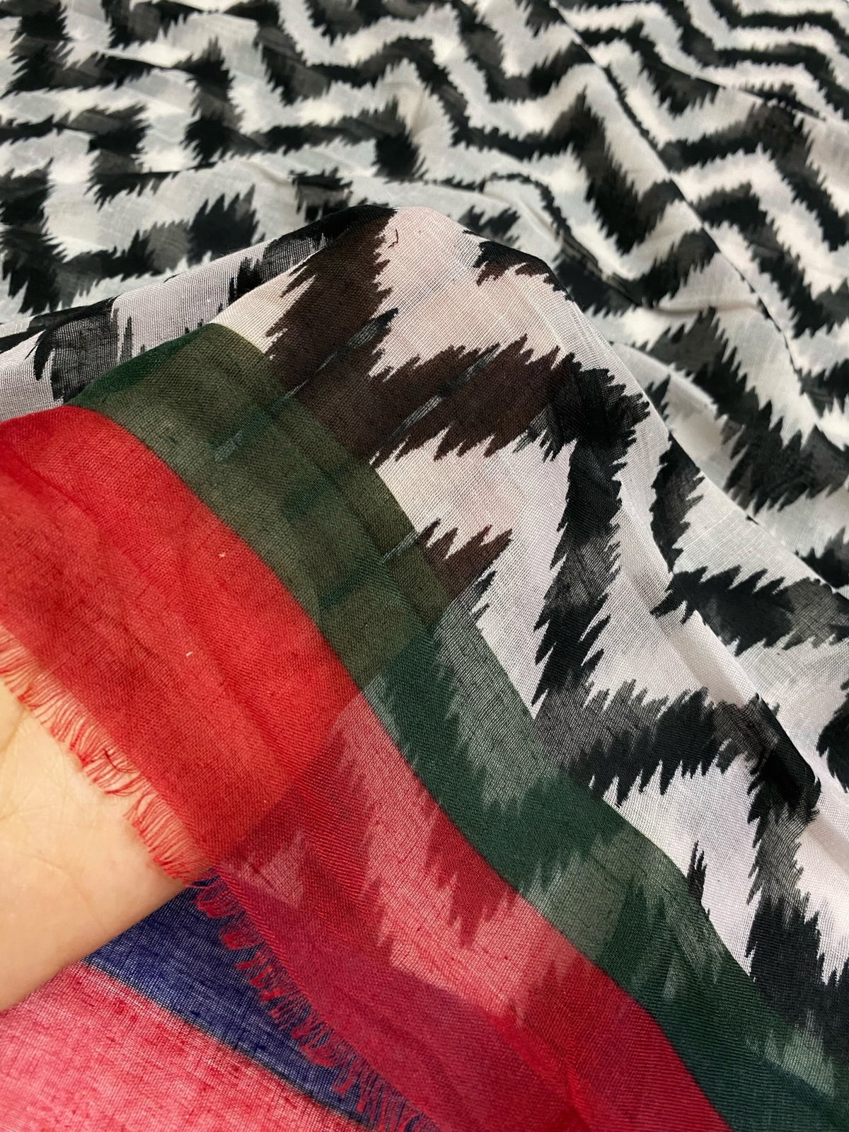 Chevron Printed Hijabs - Wine