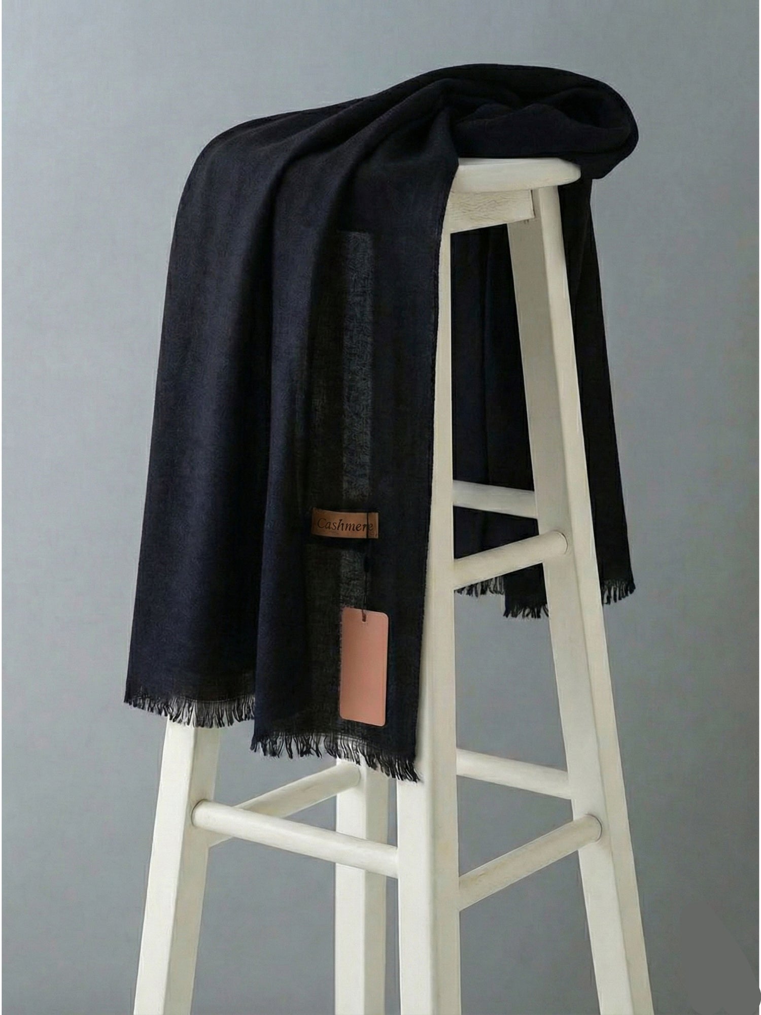 Allure Woolen Cashmere - Black