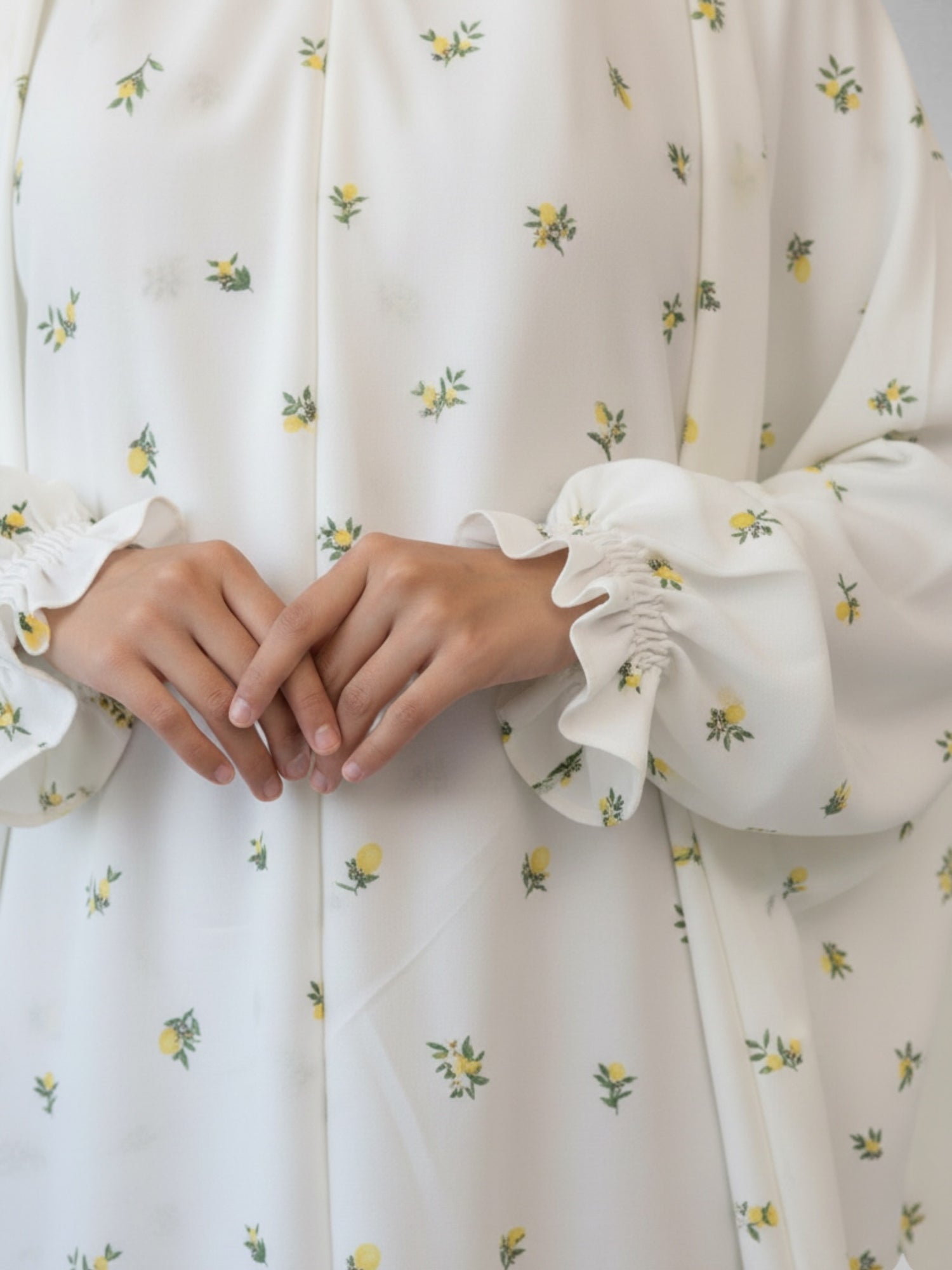 Premium Full Length Namaz Chadar With Sleeves (Imported Fabric)