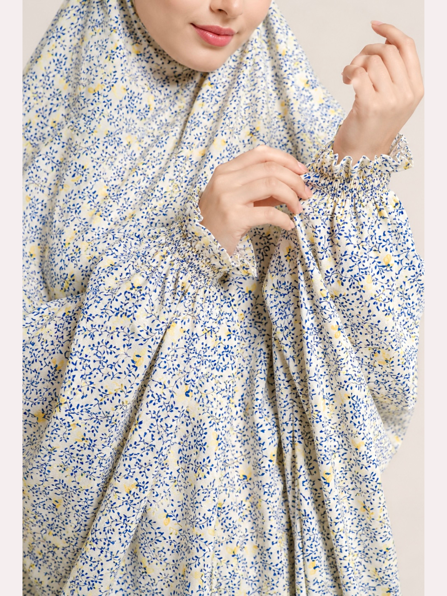Premium Full Length Namaz Chadar With Sleeves (Imported Fabric)