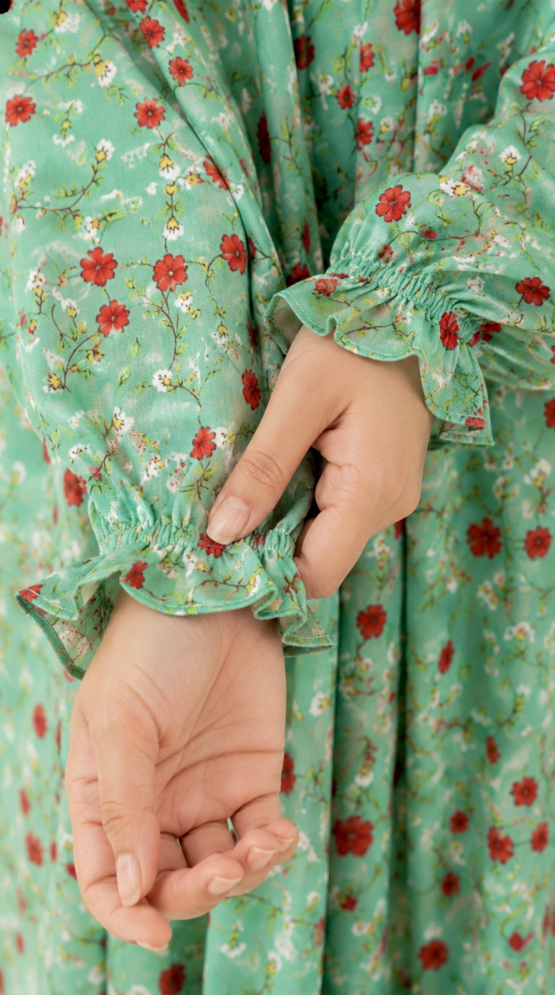 Premium Full Length Namaz Chadar With Sleeves (Imported Fabric)