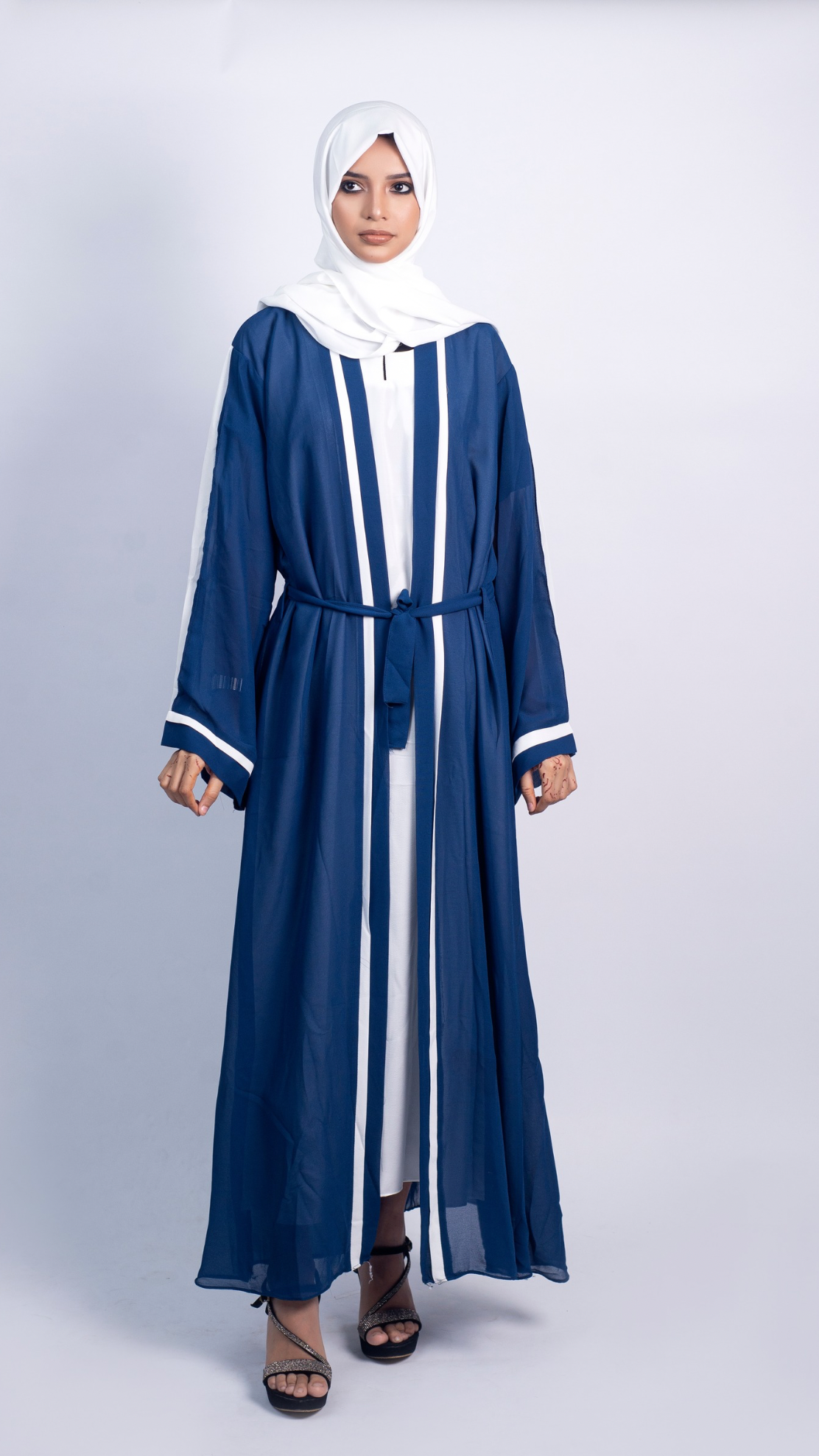 Aura Abaya - Navy Blue