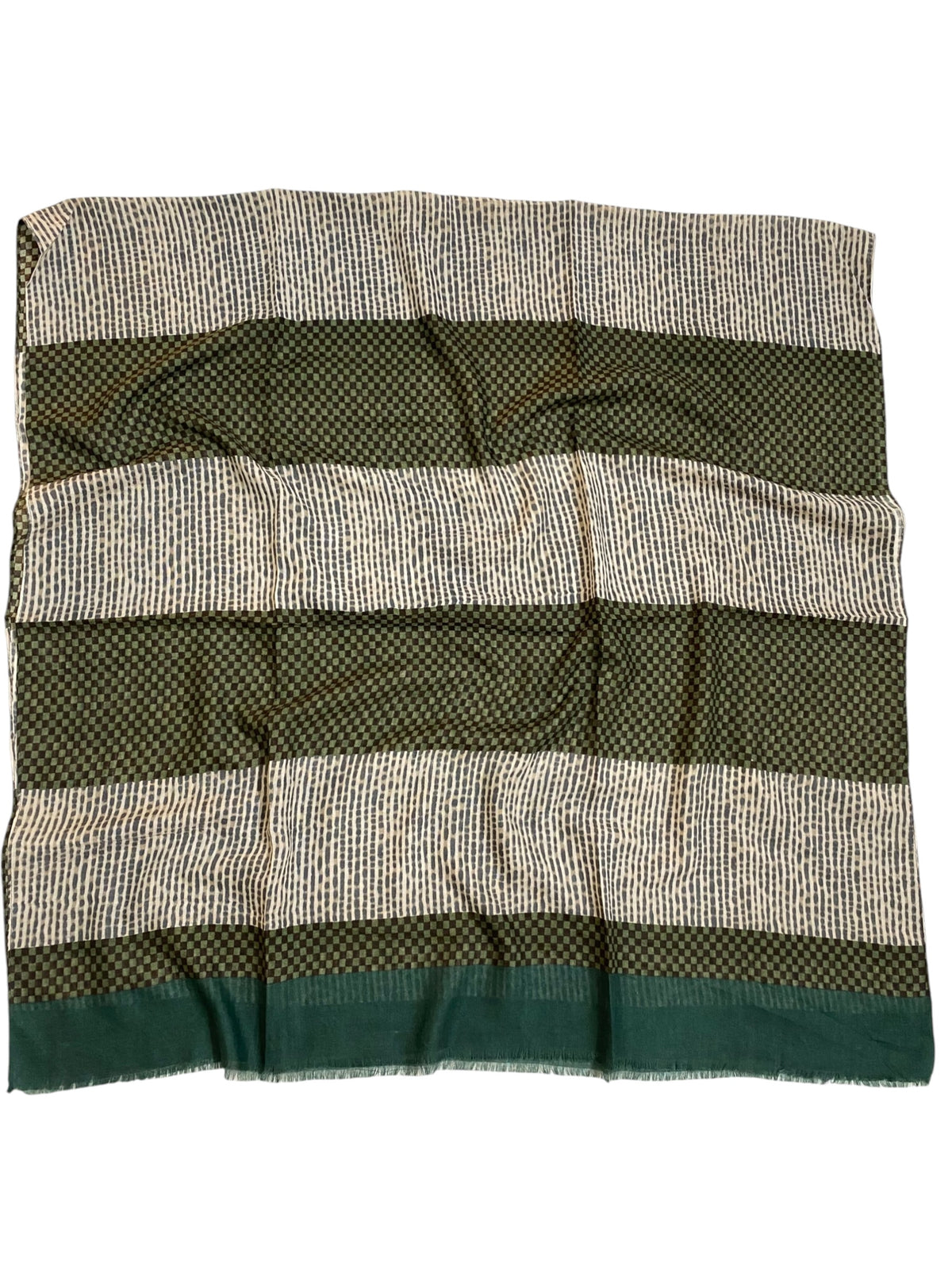 Domino Printed Lawn Hijab - Sacramento