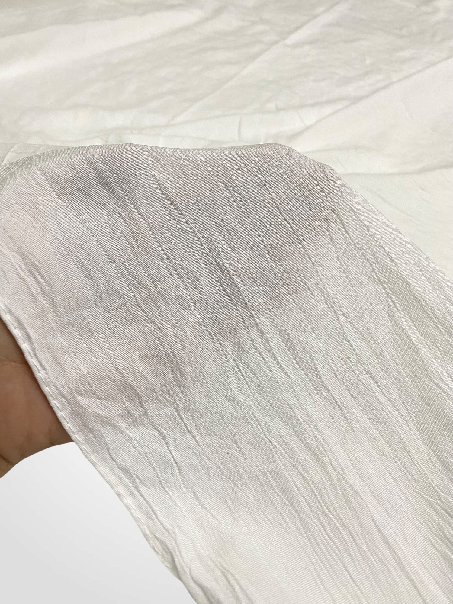 Crushé (Cotton Crush Hijab - Pearl White