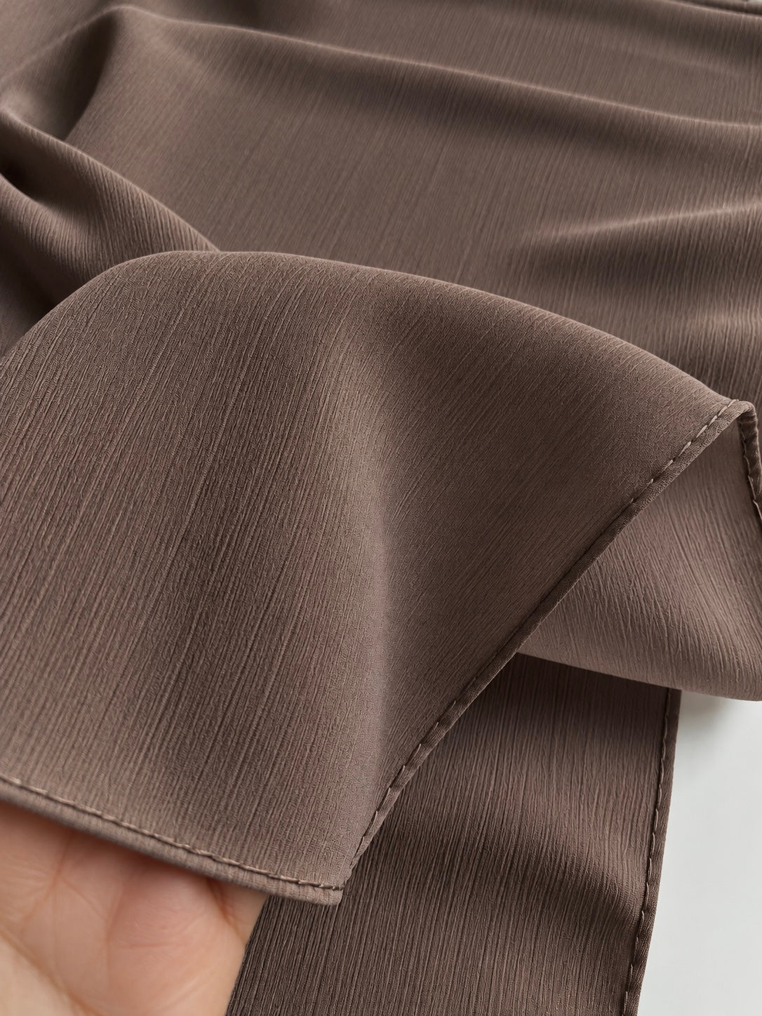 Wisp Crinkle Chiffon Hijabs – Taupe