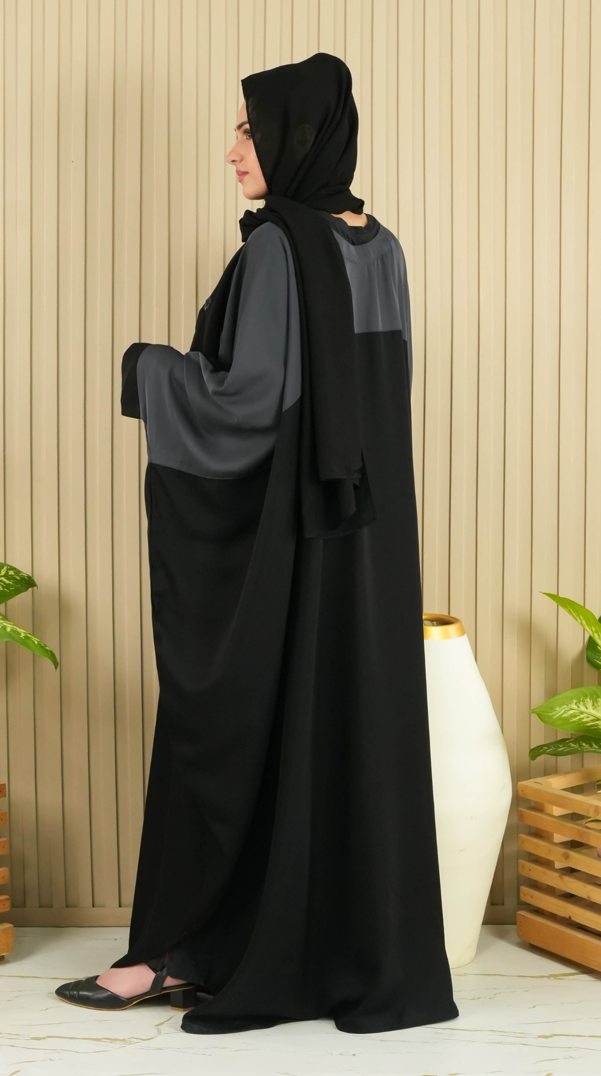 Flora Abaya - Charcoal (With Free Delivery)
