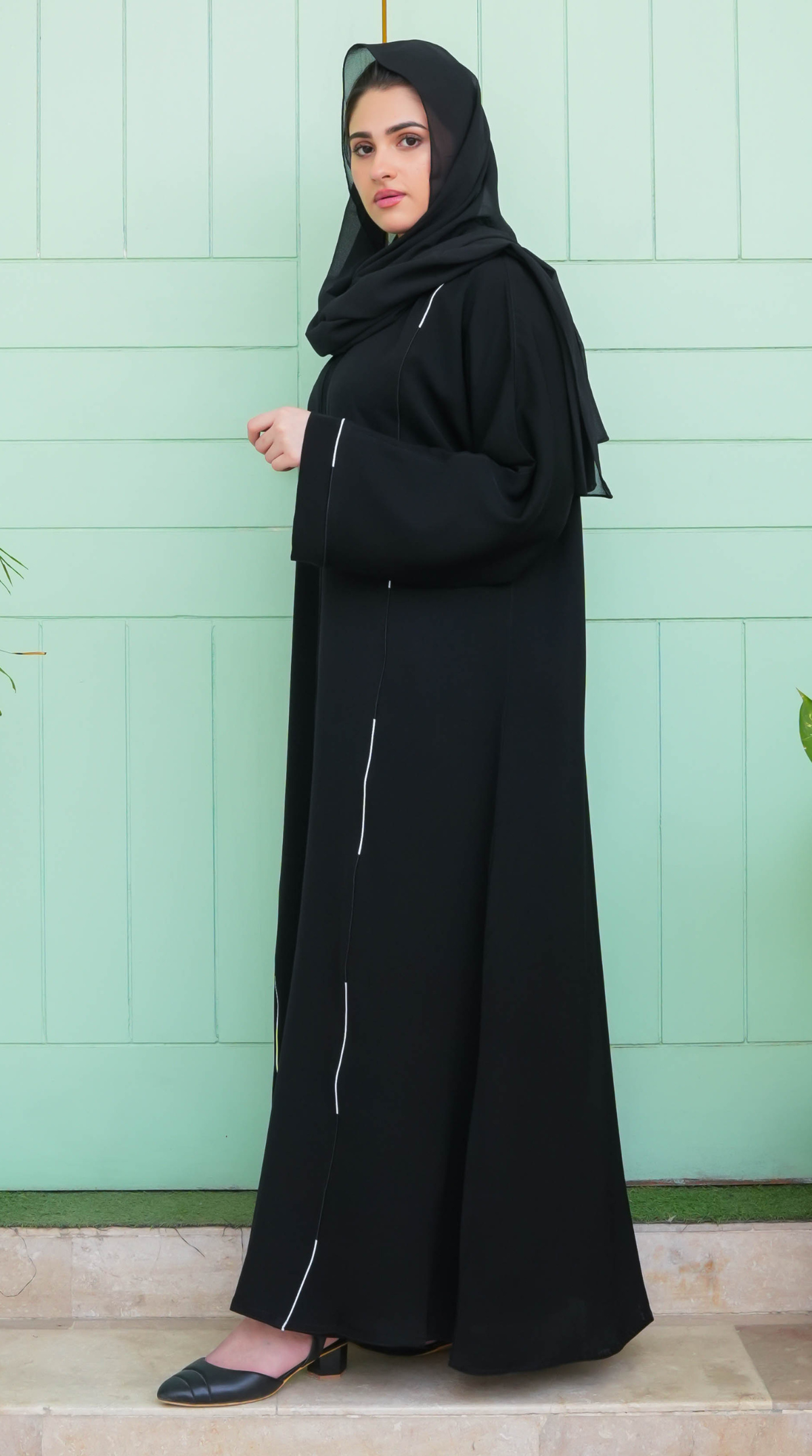 Linia Piping Abaya - Black & White Piping (With Free Delivery)