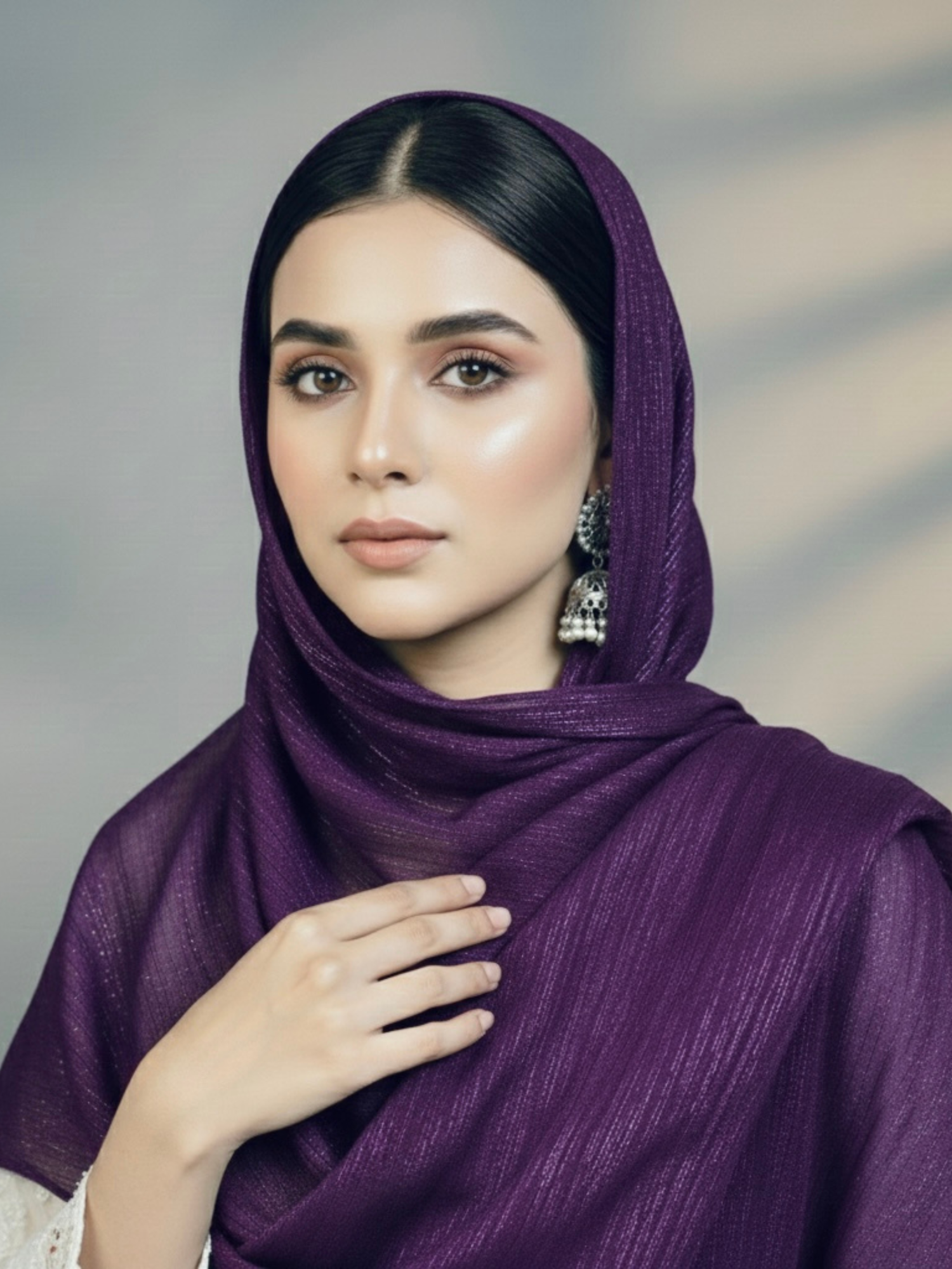 Gleamz Crinkle Silk Hijab – Eggplant