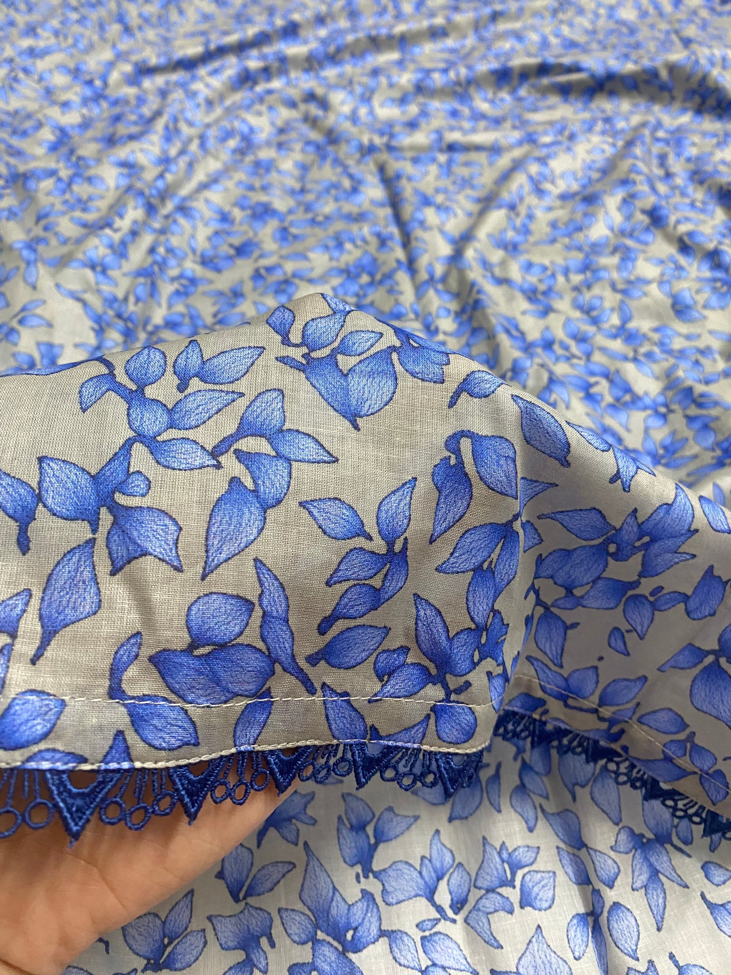 Premium Flat Namaz Dupatta (Imported Fabric)