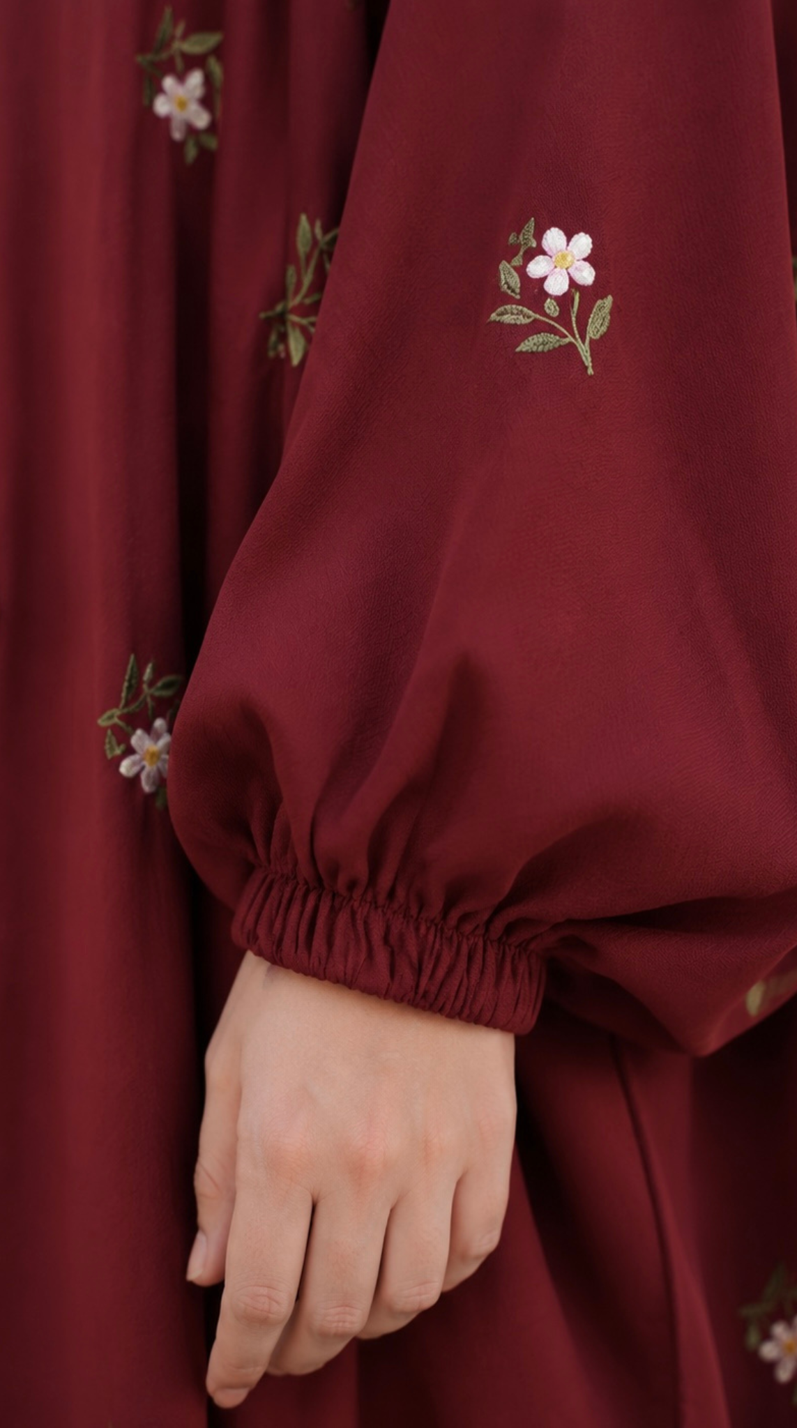 Embroided Full Length Namaz Chadar With Sleeves - Maroon