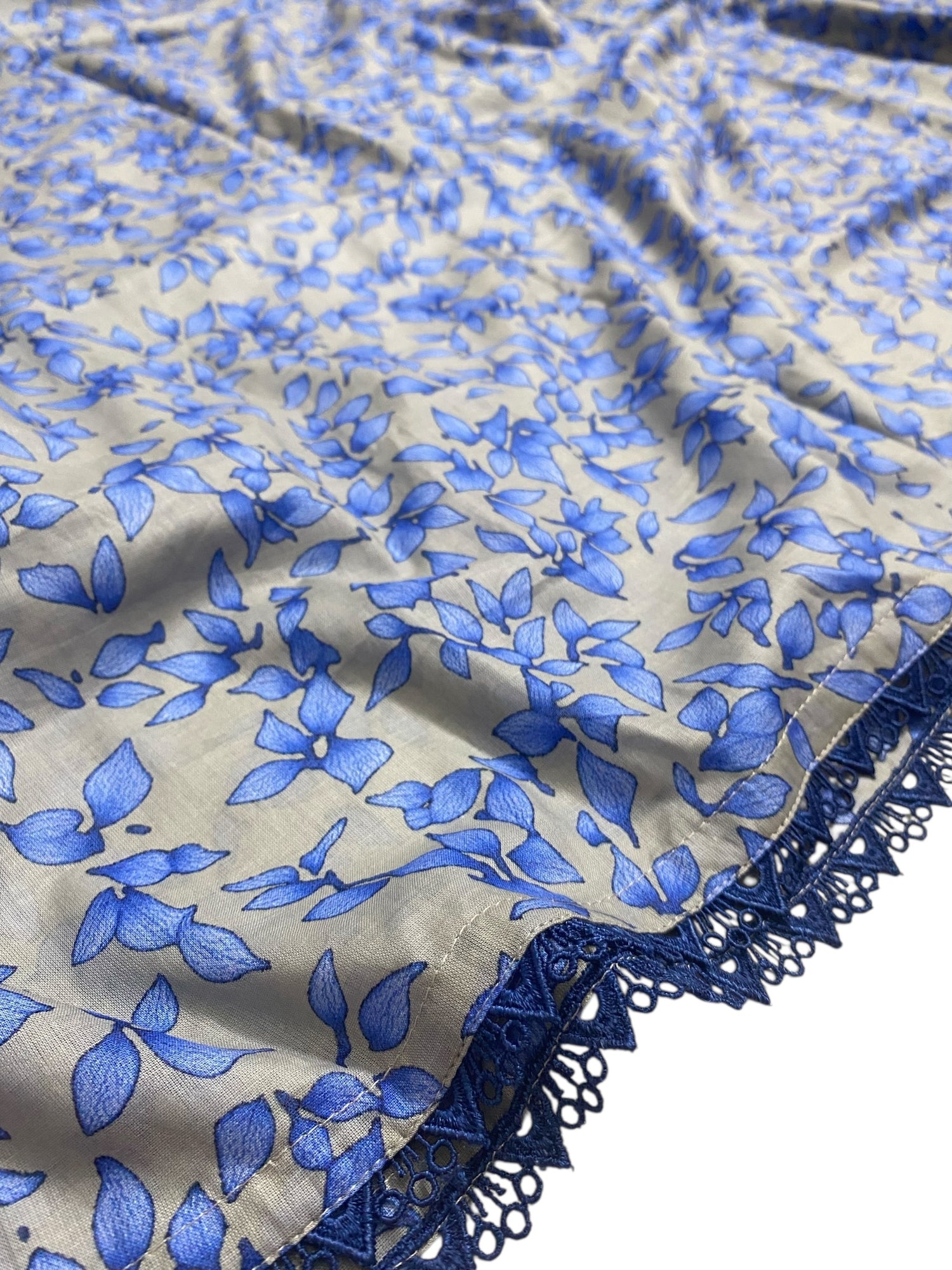 Premium Flat Namaz Dupatta (Imported Fabric)