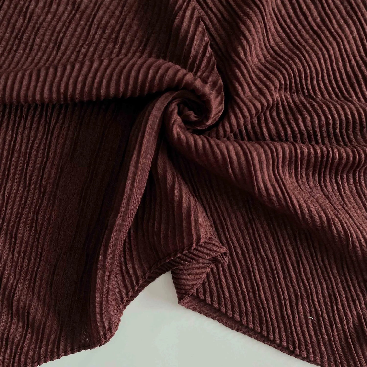 Dunes – Deep Maroon