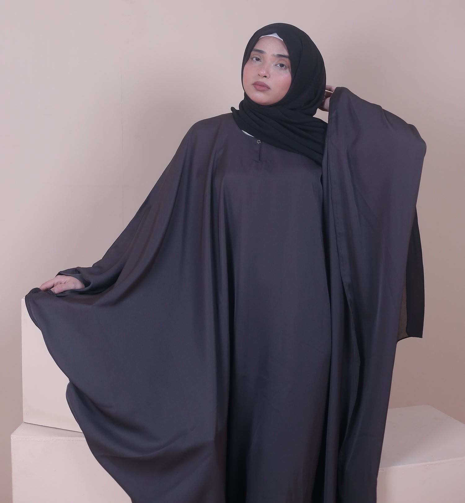 Flair Abaya - Charcoal