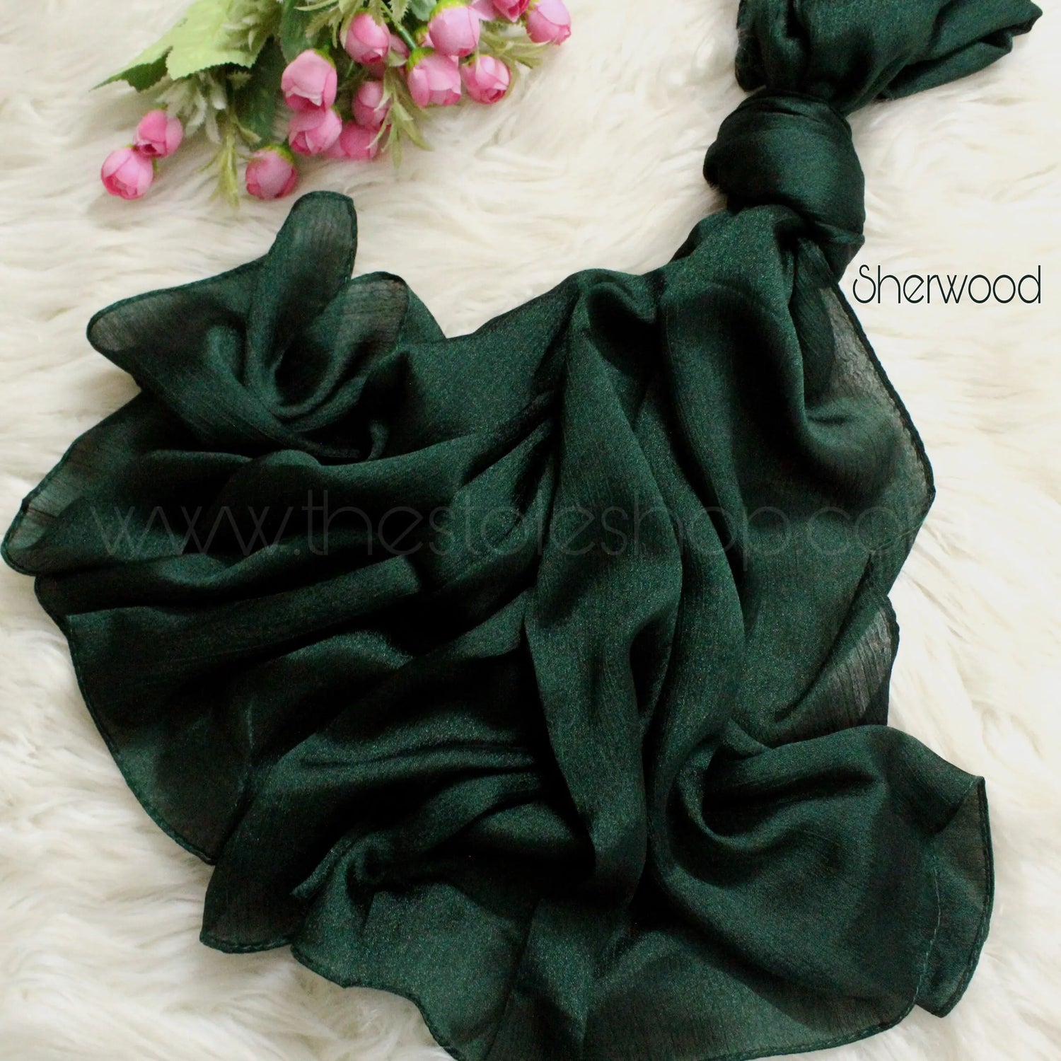 Metallics Crinkle Silk Hijab – Sherwood