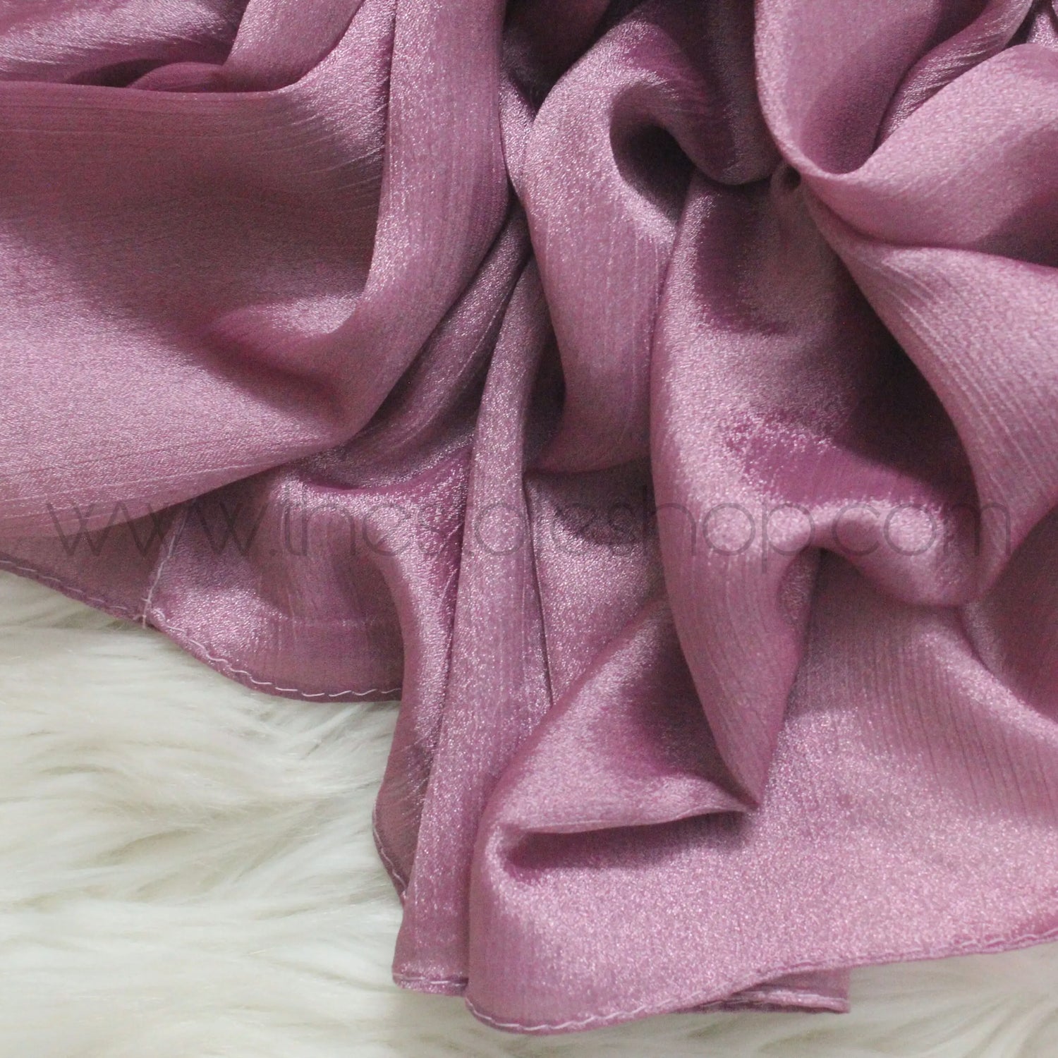 Metallics Crinkle Silk Hijab – Mauve