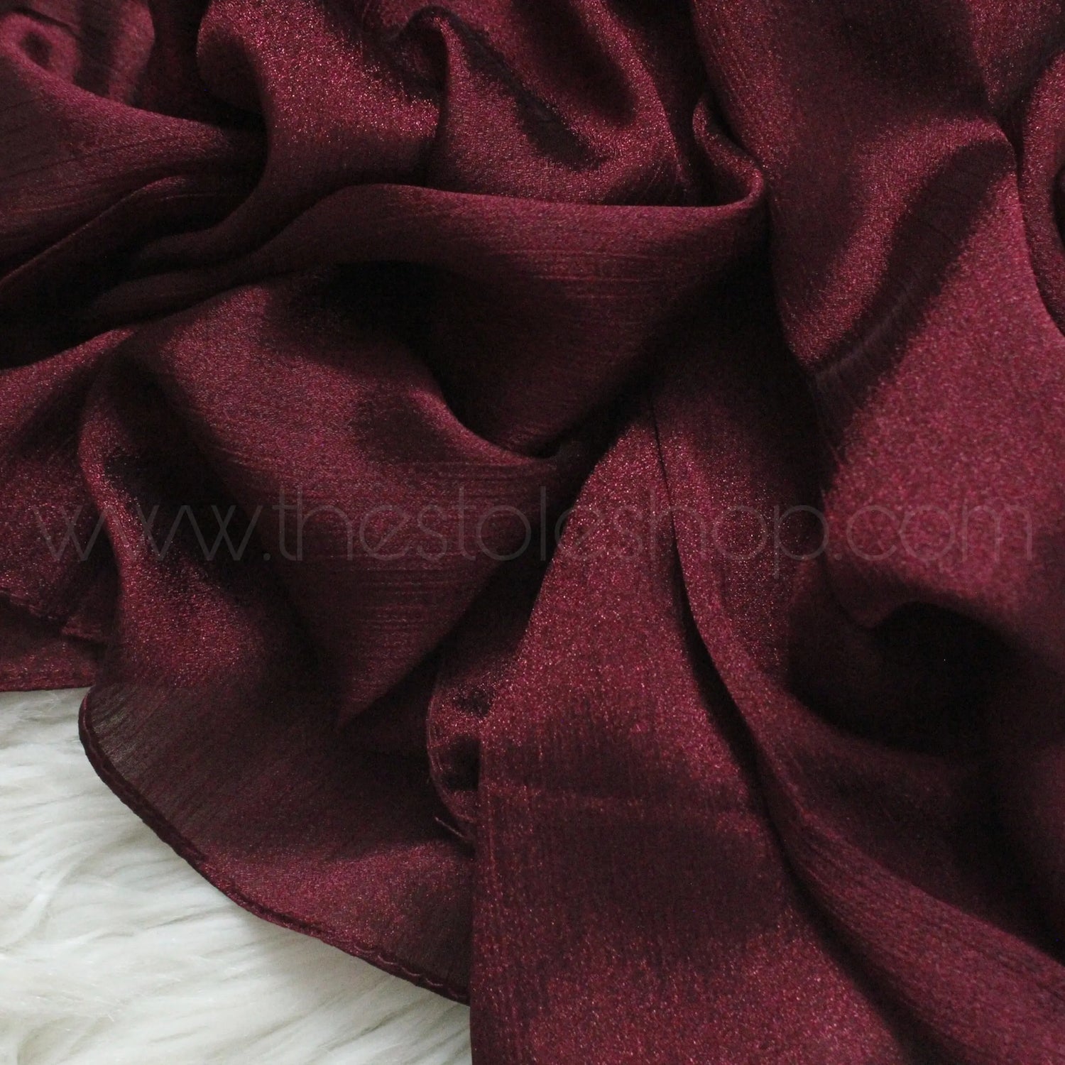 Metallics Crinkle Silk Hijab – Maroon