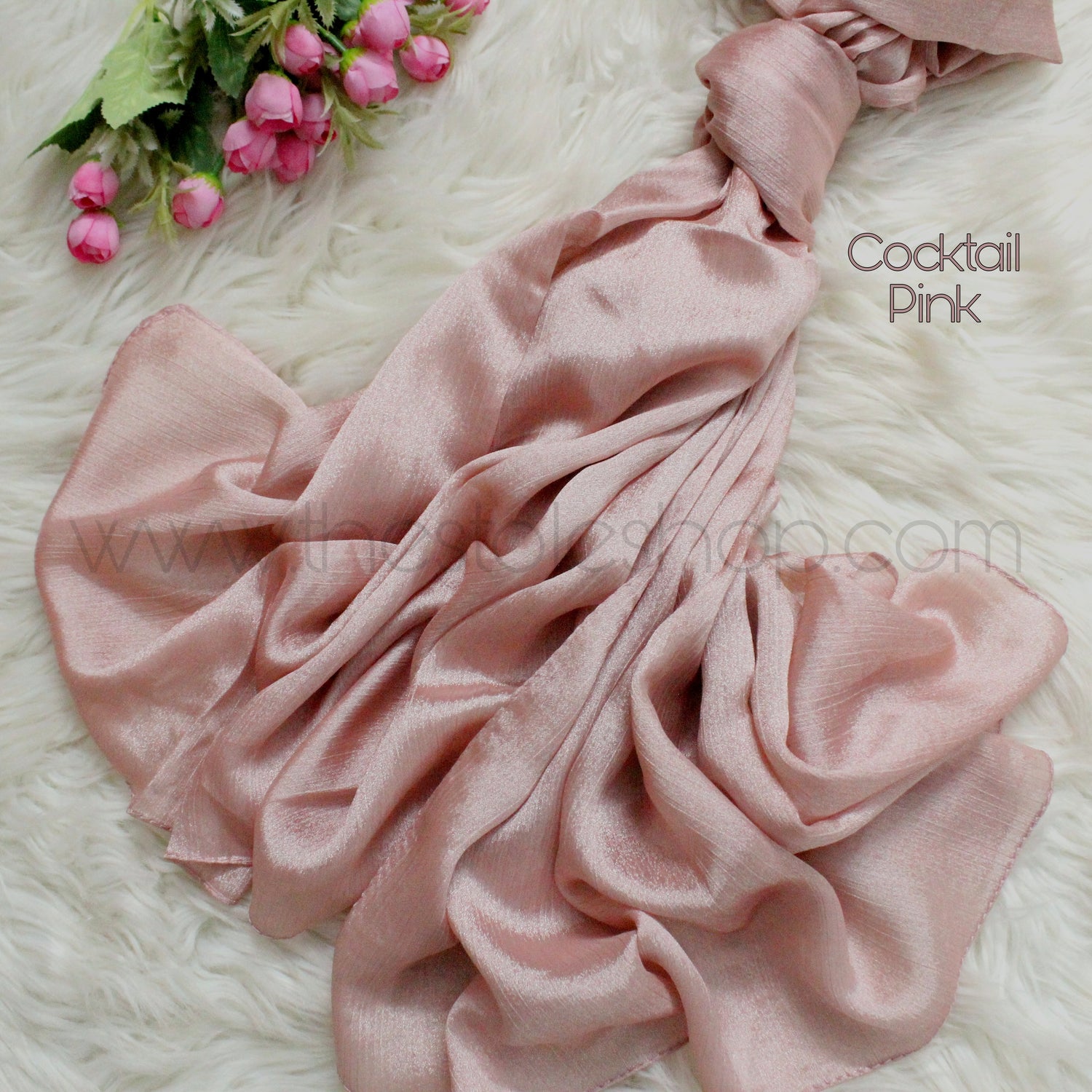Metallics Crinkle Silk Hijab – Cocktail Pink