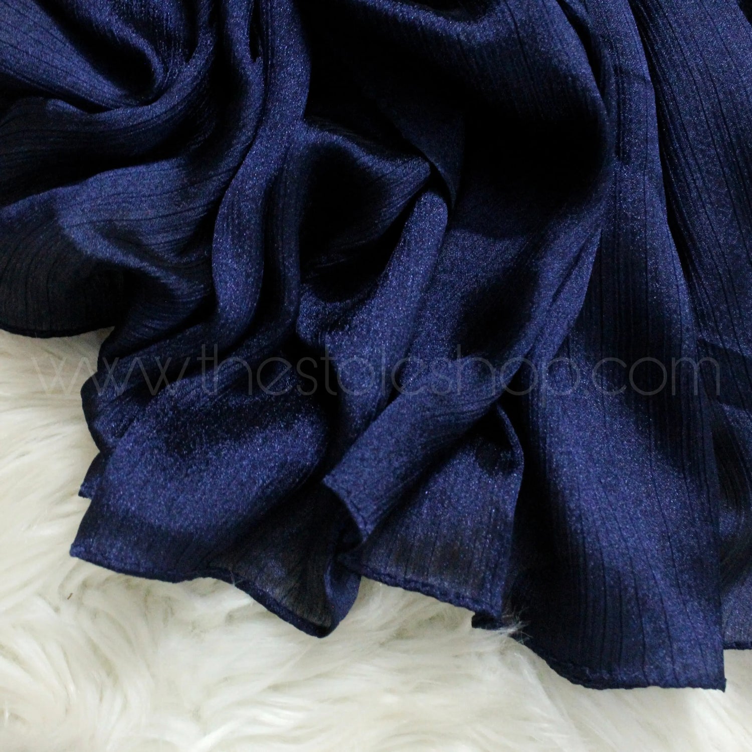 Metallics Crinkle Silk Hijab – Navy Blue