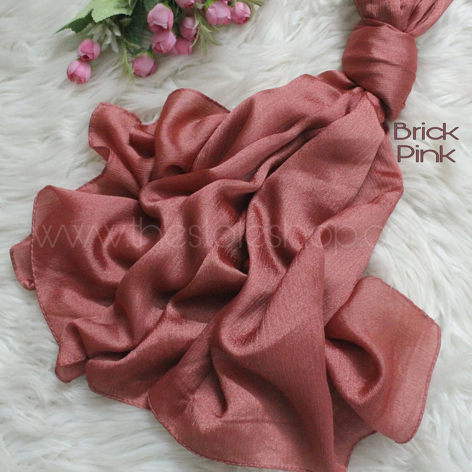 Metallics Crinkle Silk Hijab – Brick Pink