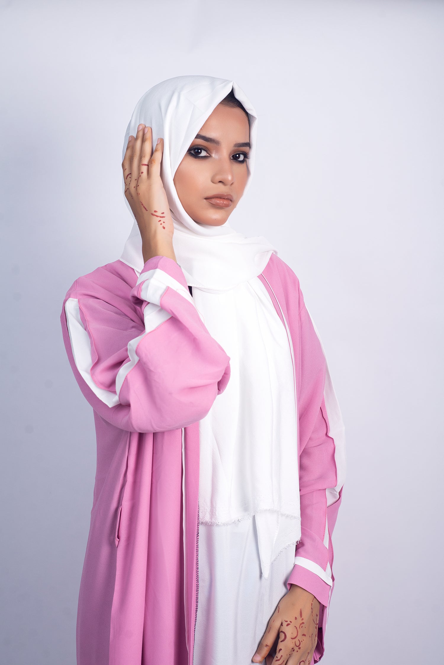 Aura Abaya - Pearly Purple