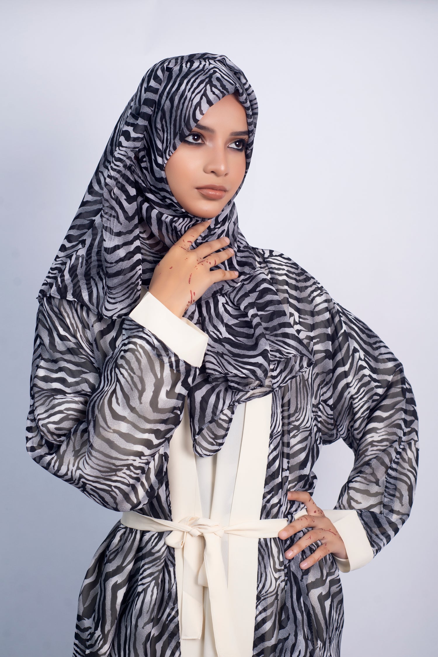 Wildcat Abaya - (Black)