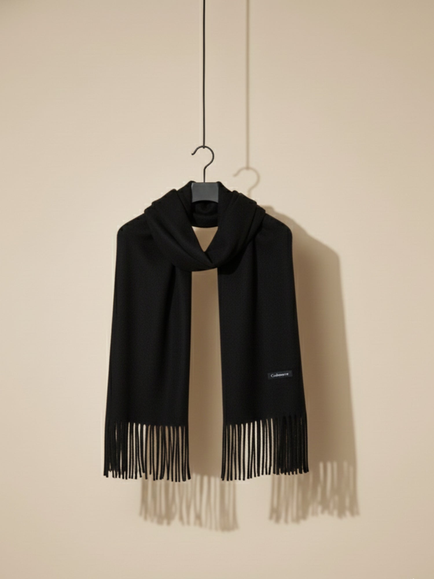 Woolen Tassels – Black