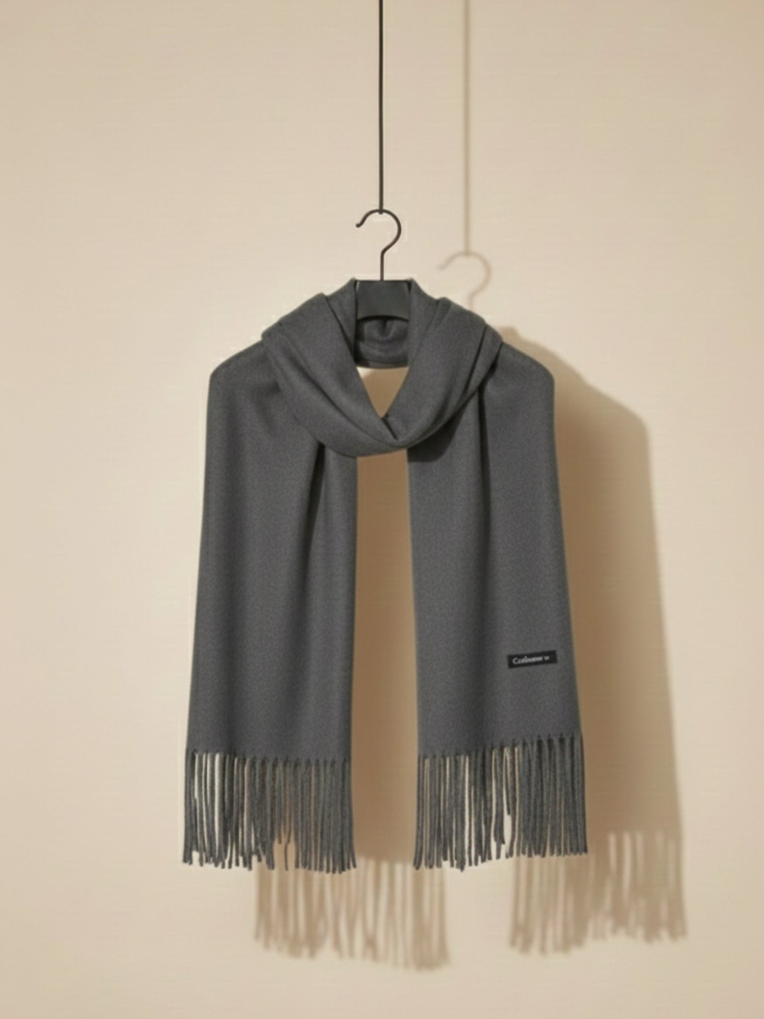 Woolen Tassels – Charcoal
