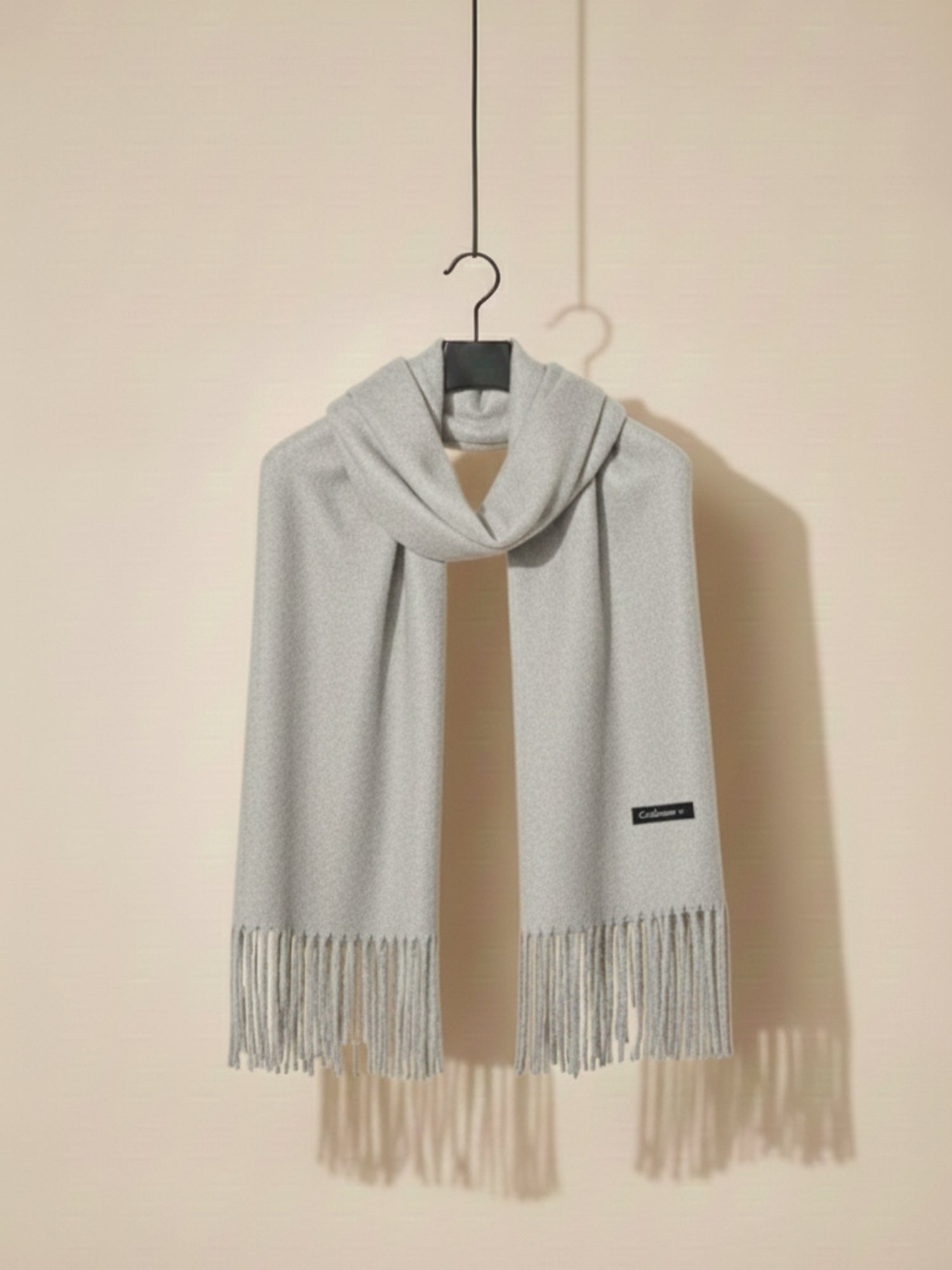 Woolen Tassels – Silver Grey