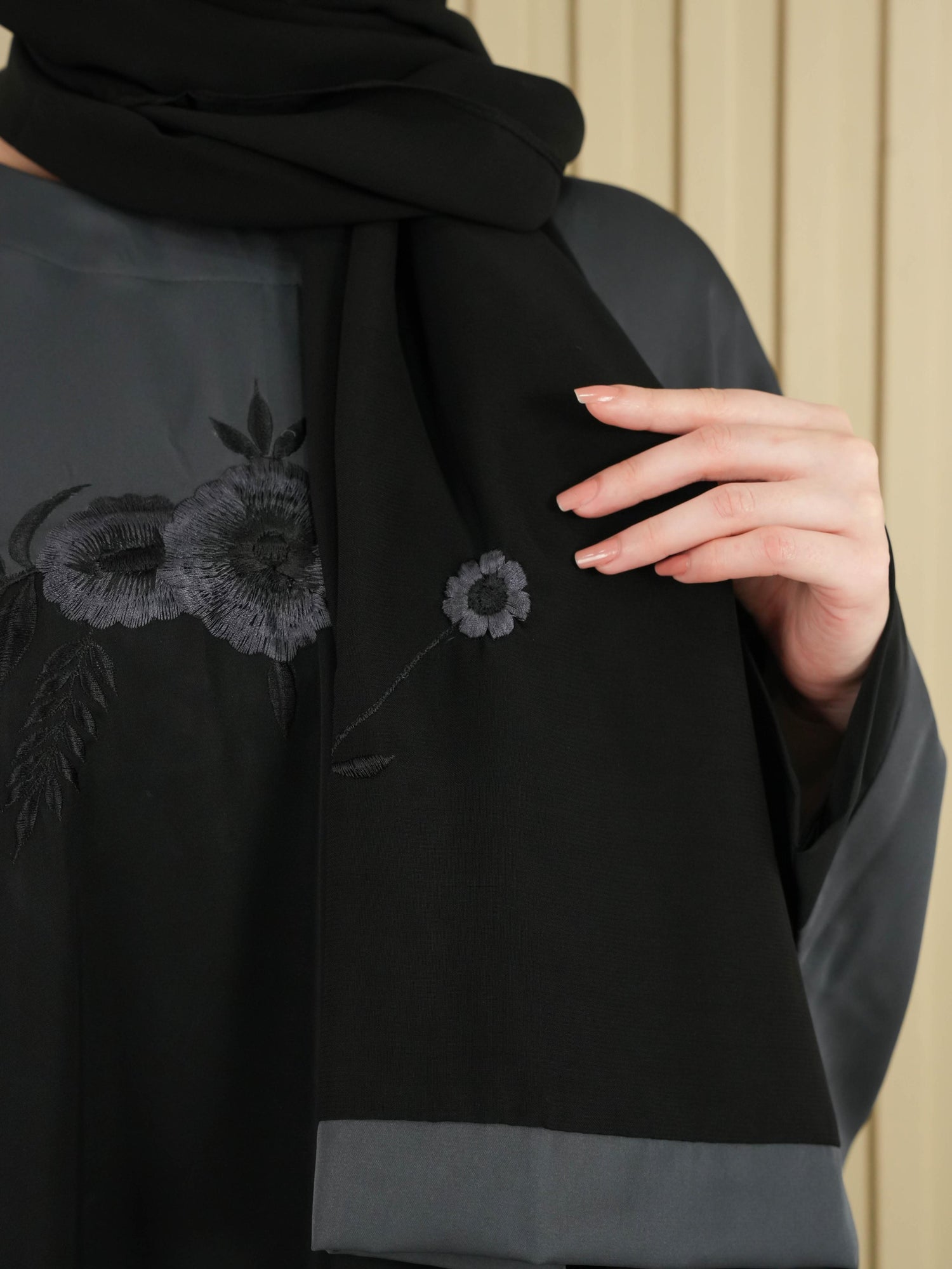 Flora Abaya - Charcoal (With Free Delivery)